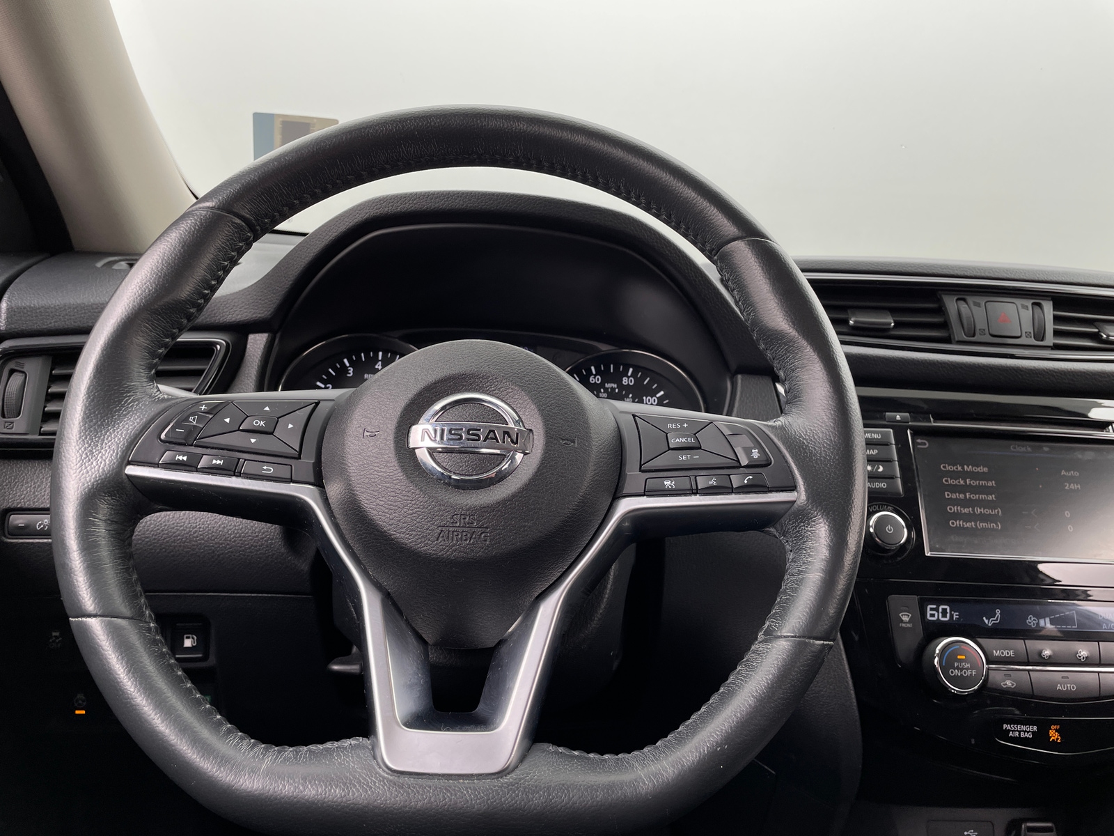 Thumbnail: 2018 Nissan Rogue - 5