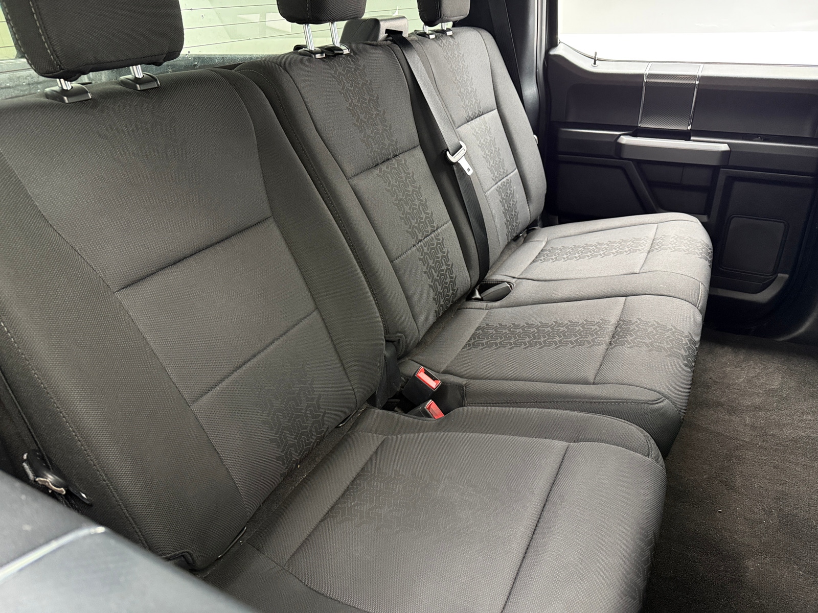 Thumbnail: 2020 Ford Econoline - 6