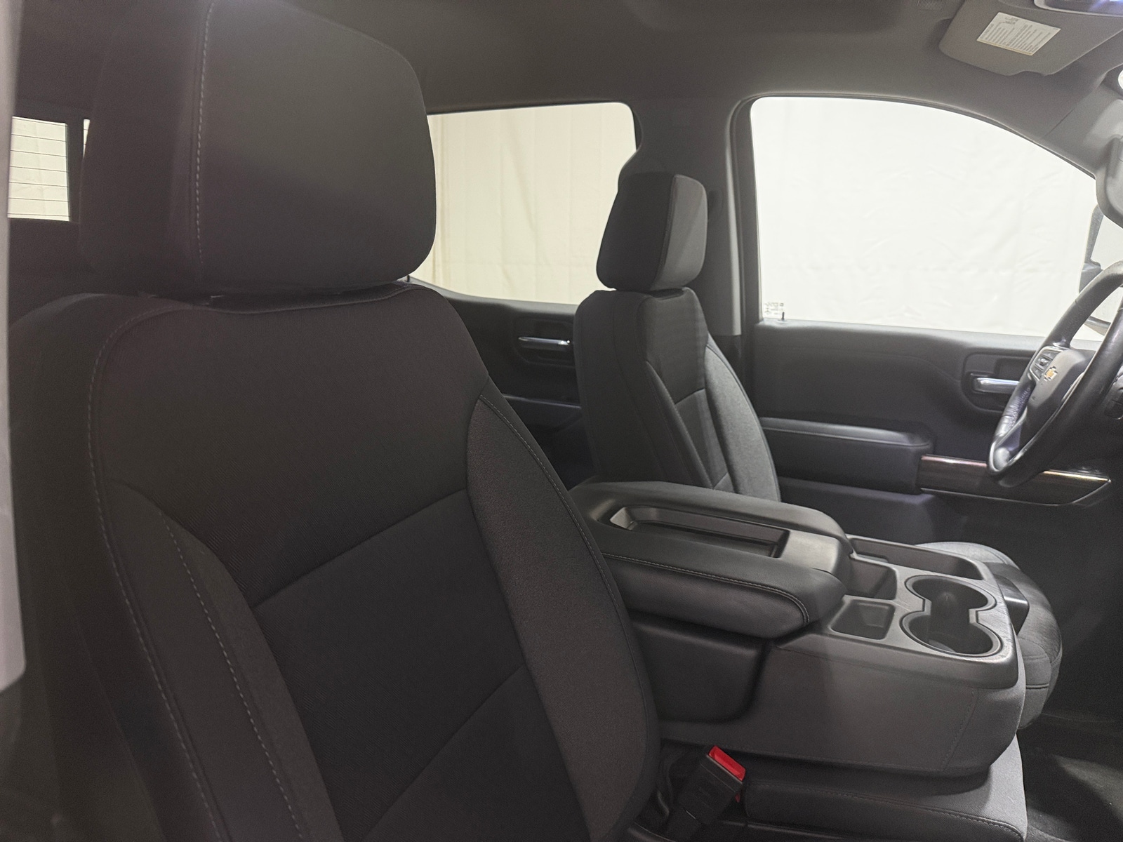 Thumbnail: 2020 Chevrolet Silverado 1500 - 2