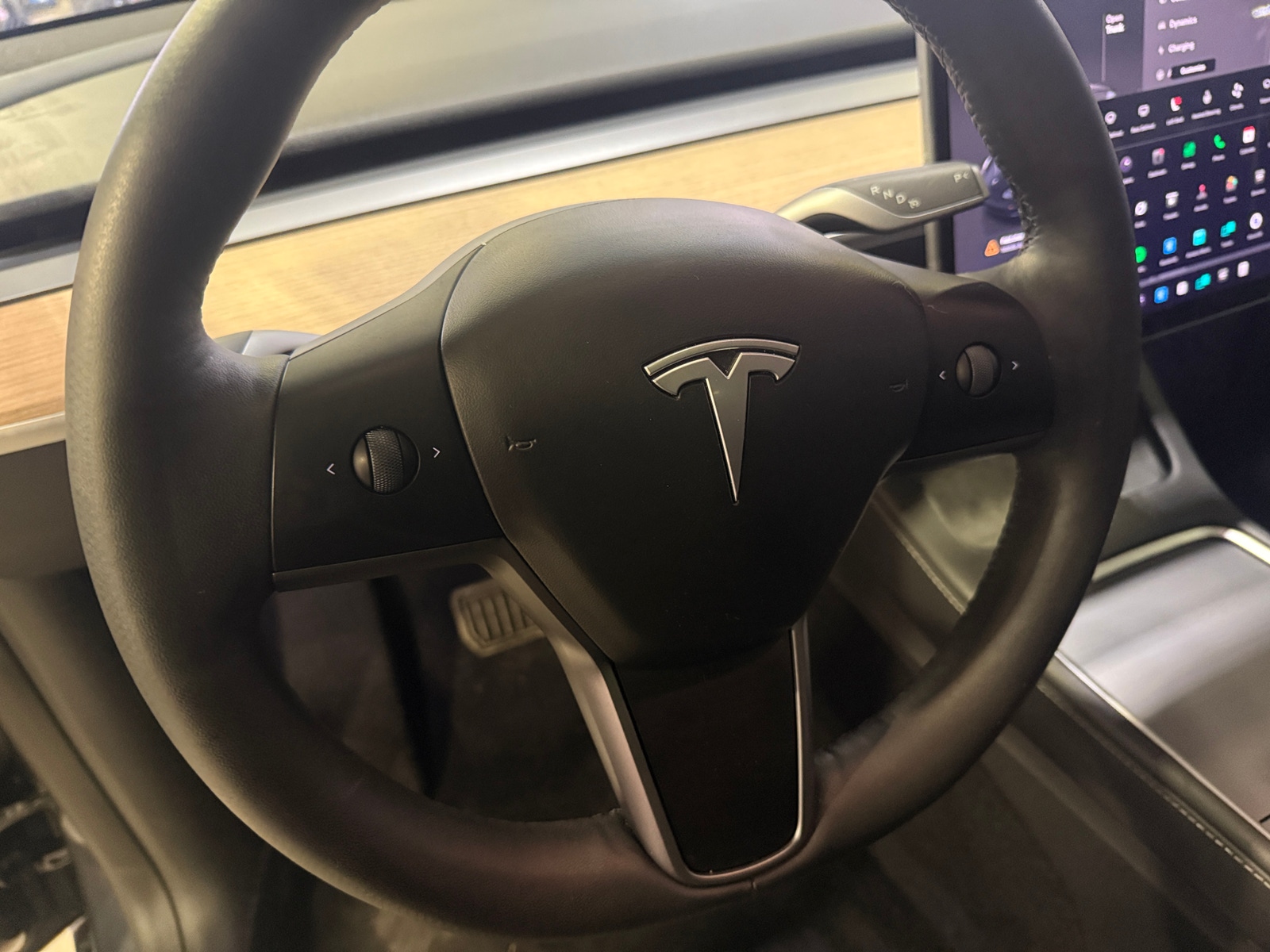 Thumbnail: 2024 Tesla Model Y - 4