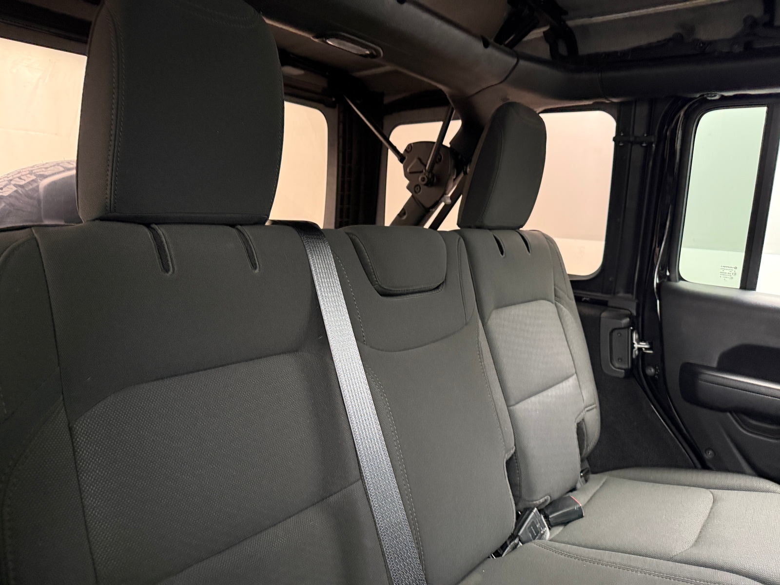 Thumbnail: 2023 Jeep Wrangler - 6