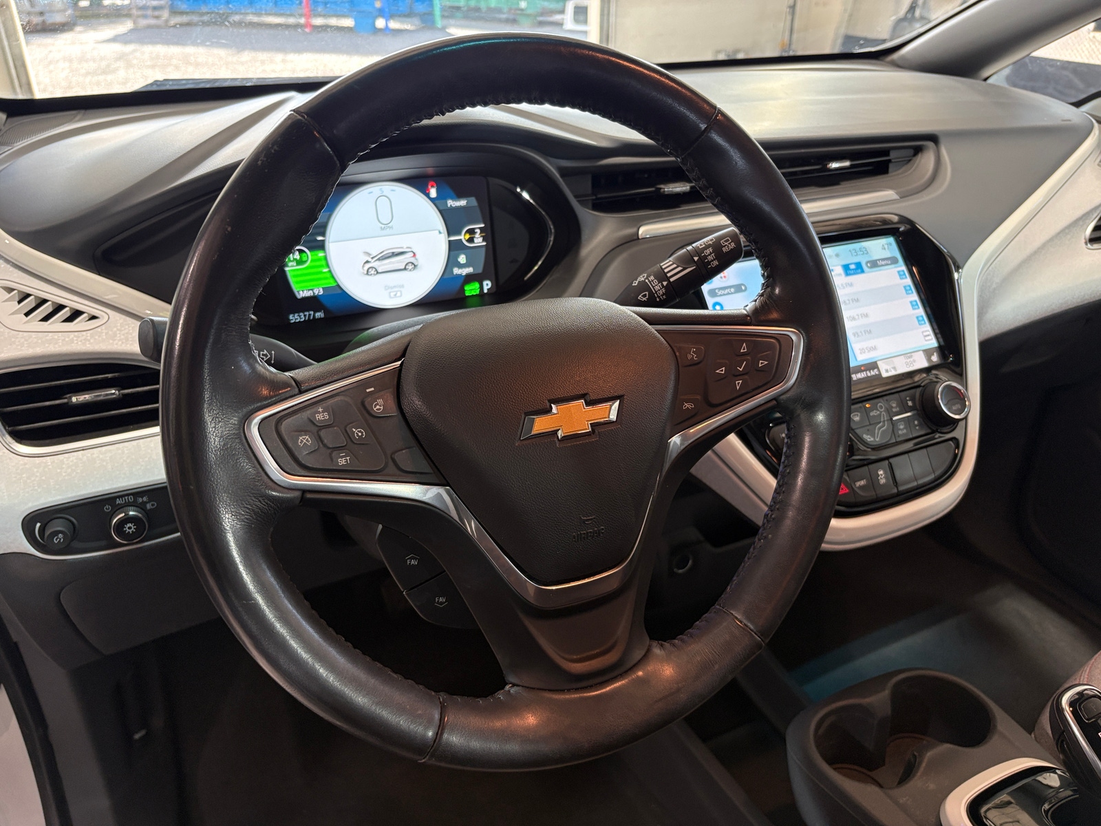 Thumbnail: 2018 Chevrolet Bolt EV - 5