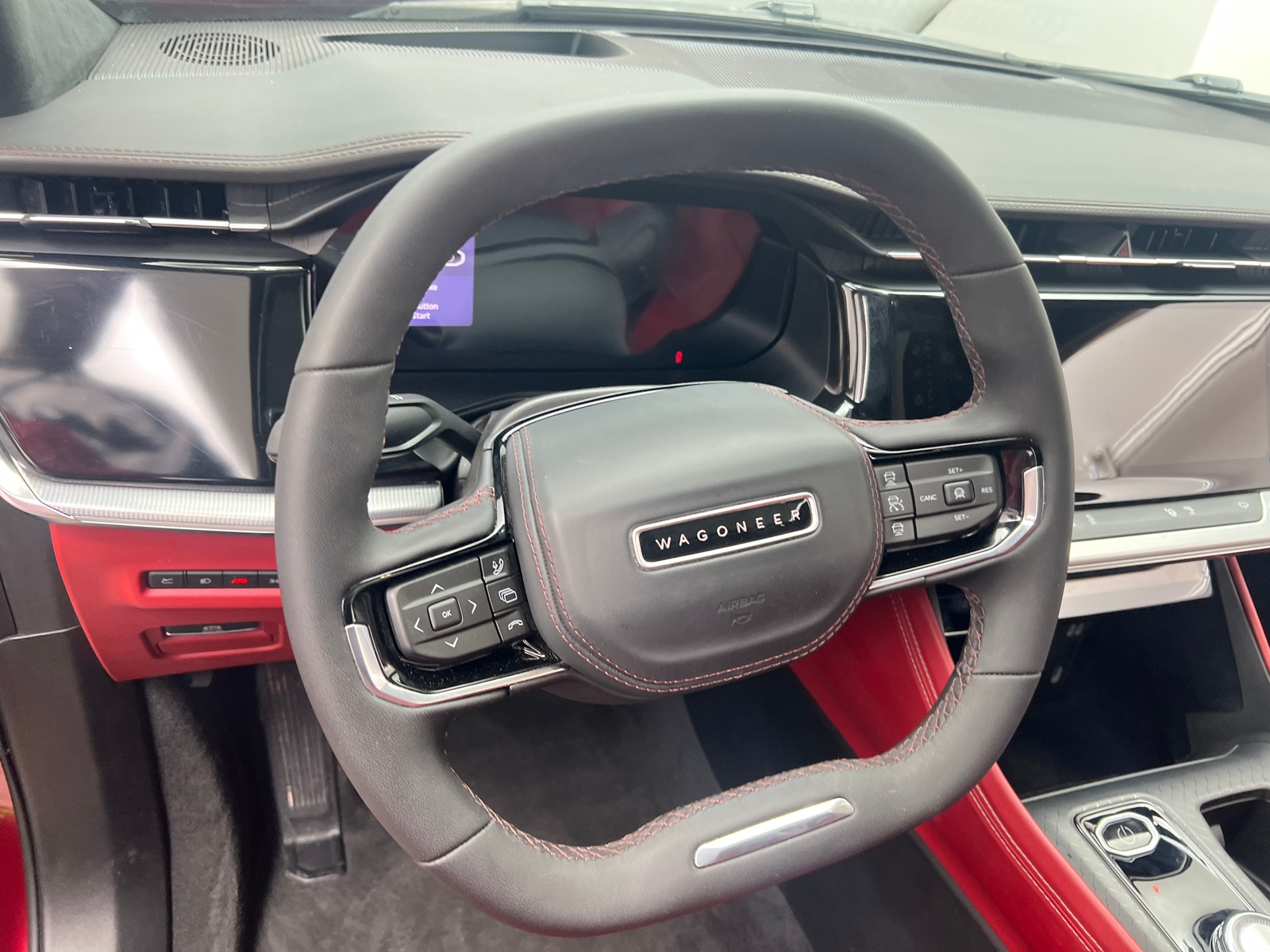 Thumbnail: 2024 Jeep Wagoneer S - 4