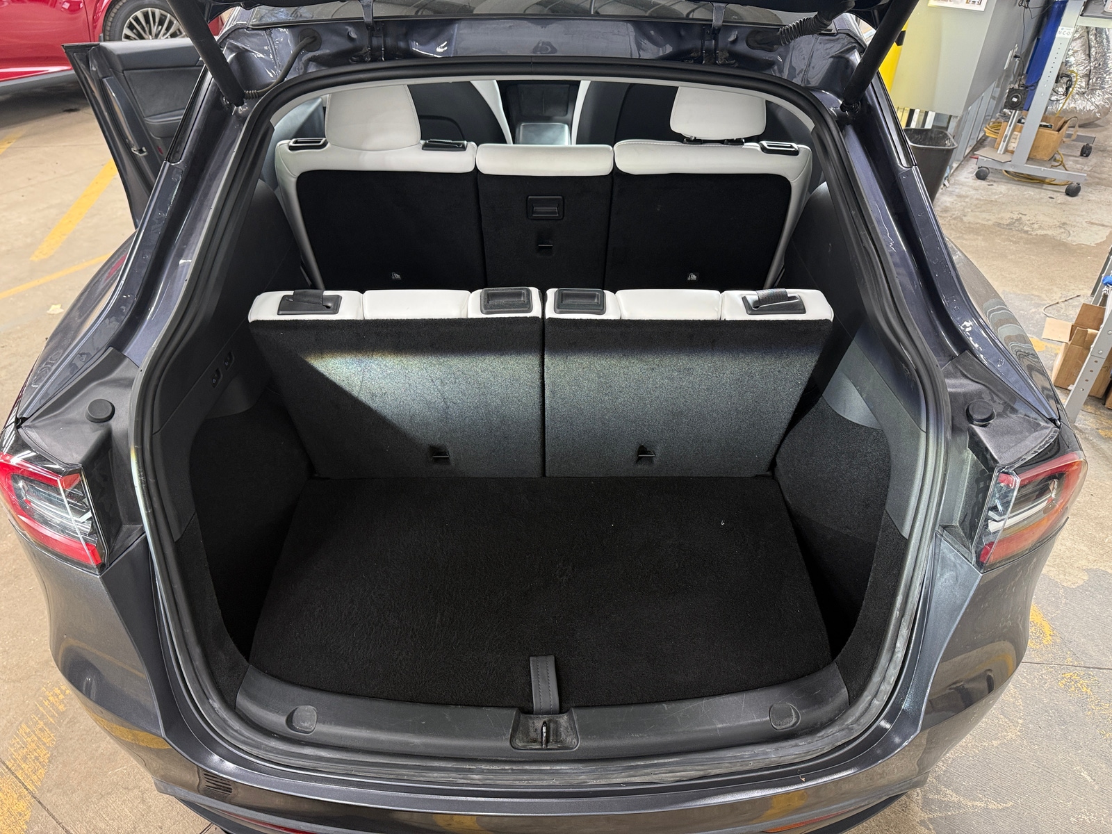 Thumbnail: 2023 Tesla Model Y - 6