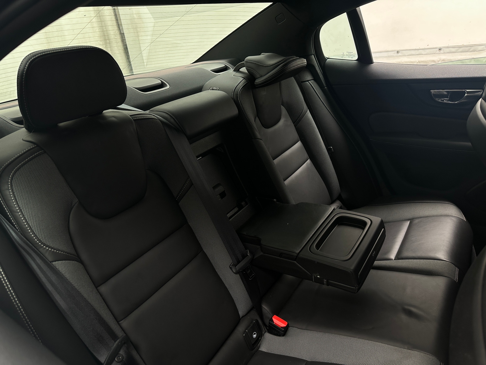 Thumbnail: 2019 Volvo S60 - 5