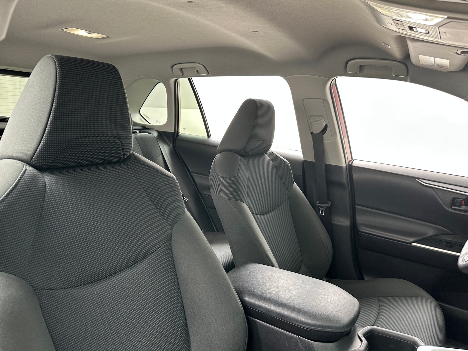 Thumbnail: 2024 Toyota RAV4 - 2