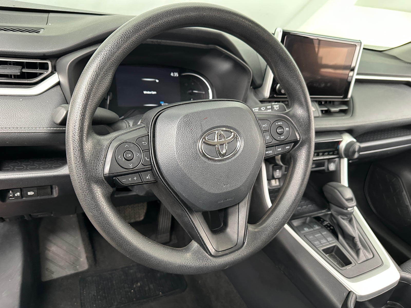 Thumbnail: 2024 Toyota RAV4 - 5