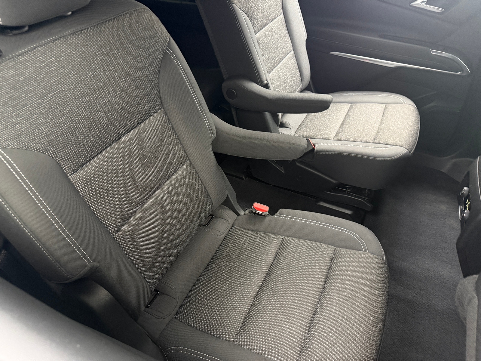 Thumbnail: 2024 Chevrolet Traverse - 6