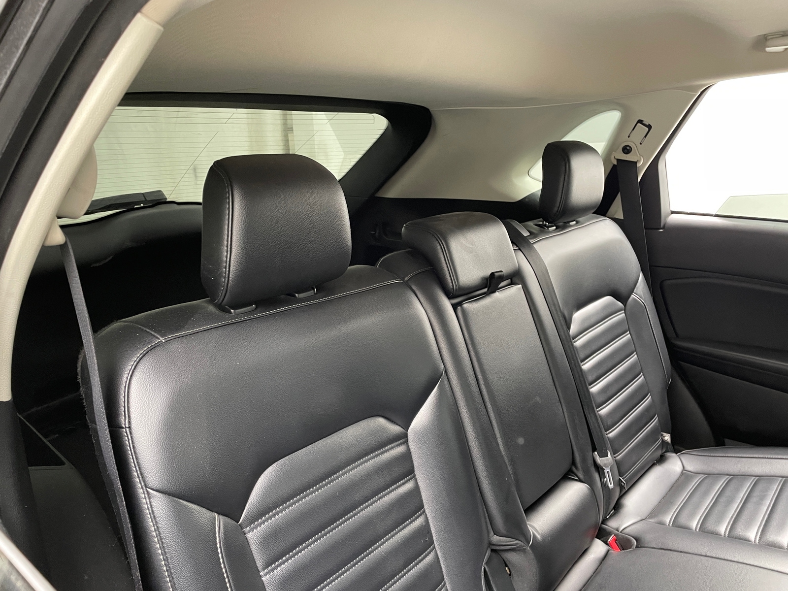 Thumbnail: 2020 Ford Edge - 5