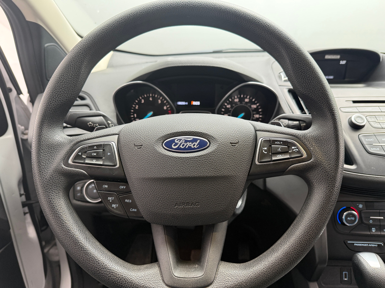 Thumbnail: 2017 Ford Escape - 5