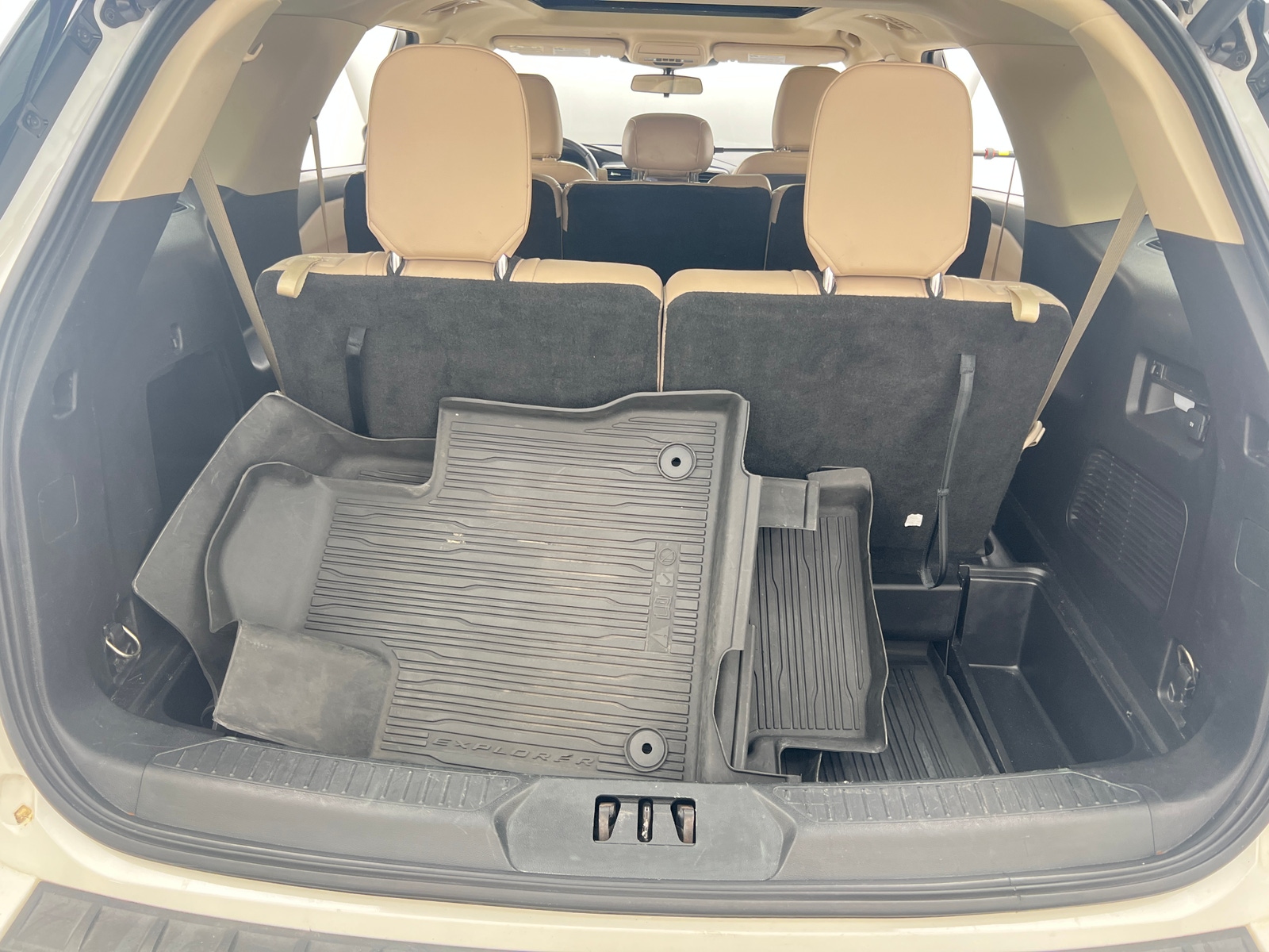 Thumbnail: 2020 Ford Explorer - 7