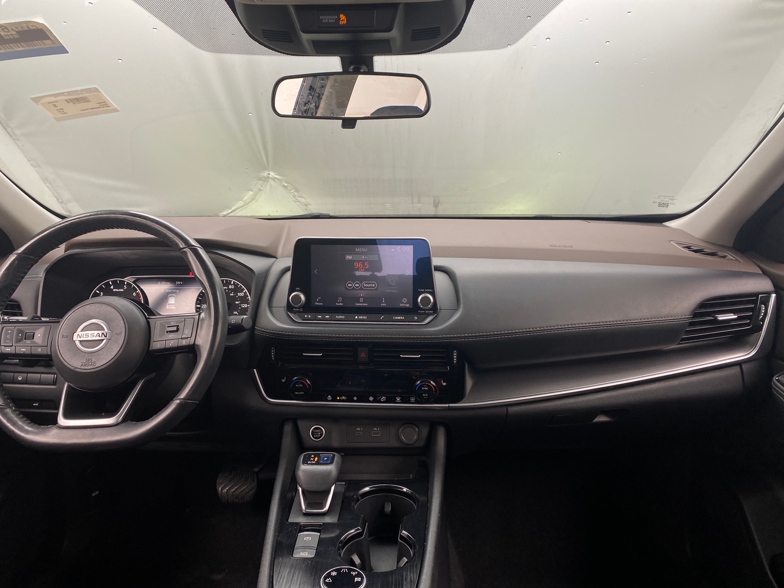 Thumbnail: 2021 Nissan Rogue - 3