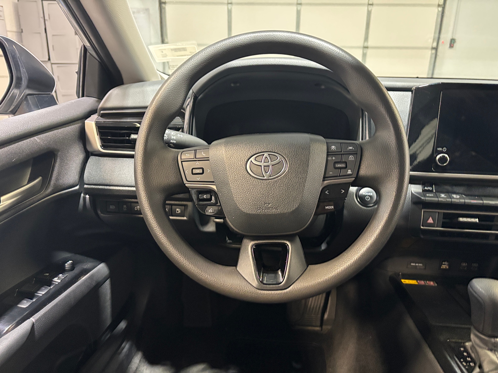 Thumbnail: 2025 Toyota Camry - 5