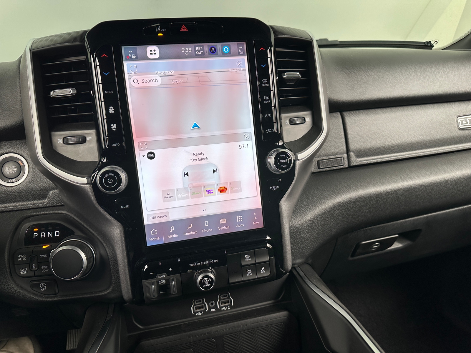 Thumbnail: 2025 RAM 1500 - 4