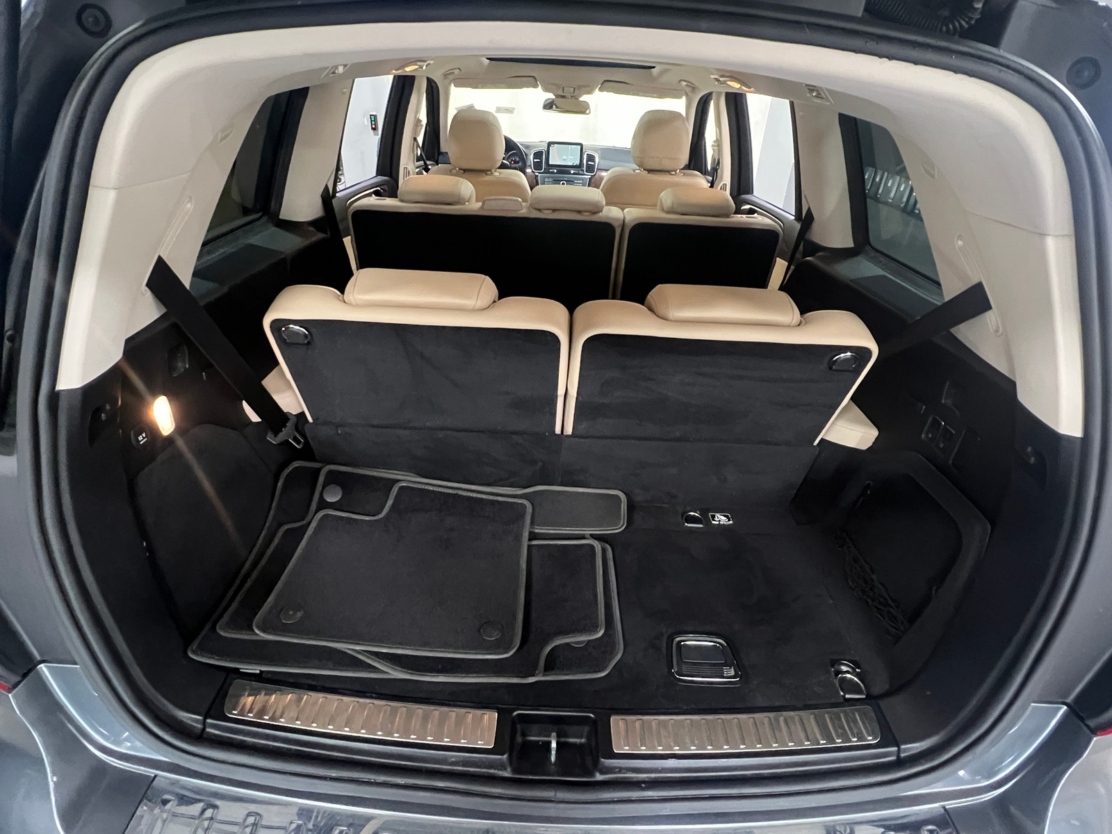 Thumbnail: 2018 Mercedes-Benz GLS - 6