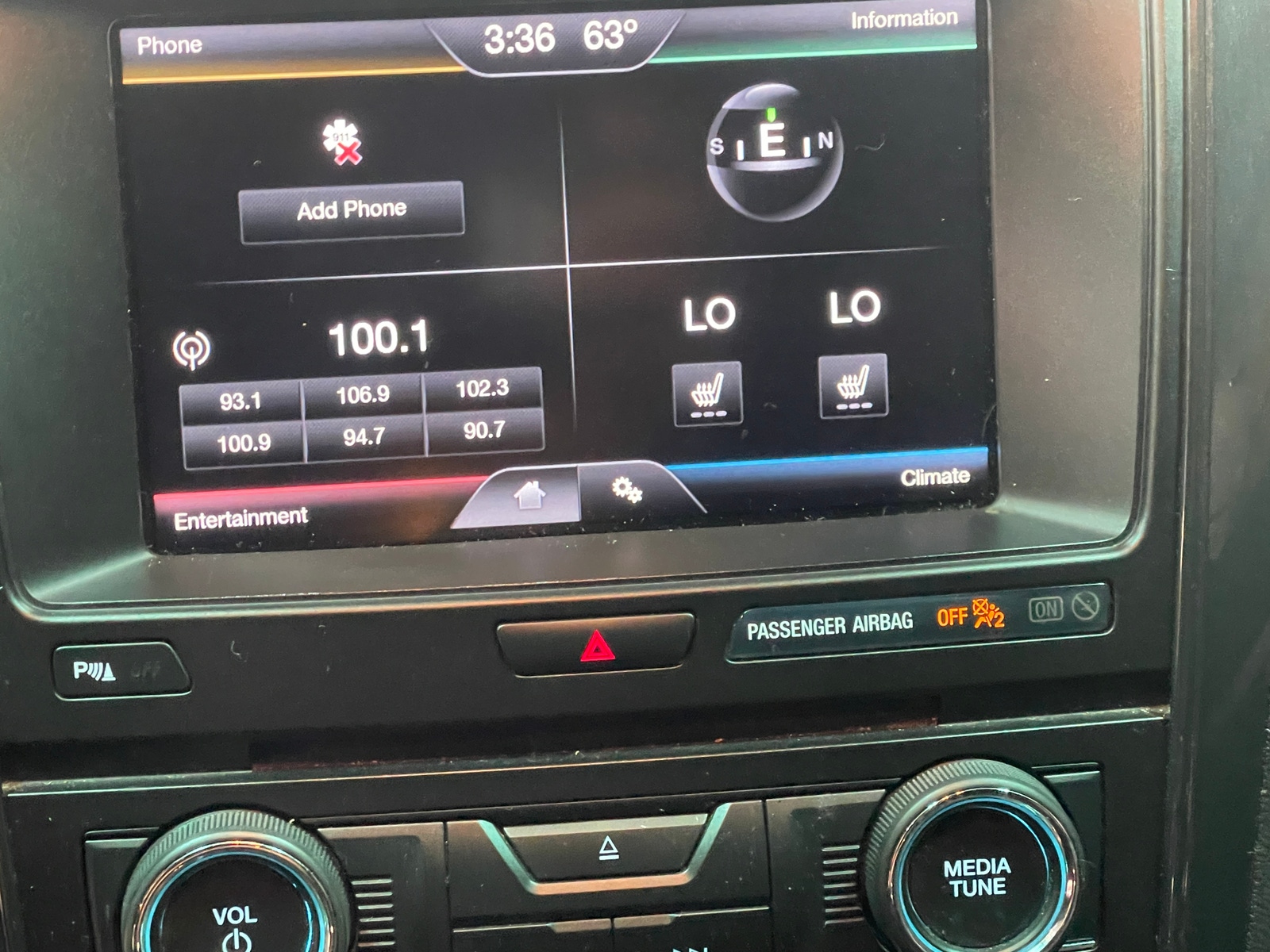 Thumbnail: 2016 Ford Explorer - 3