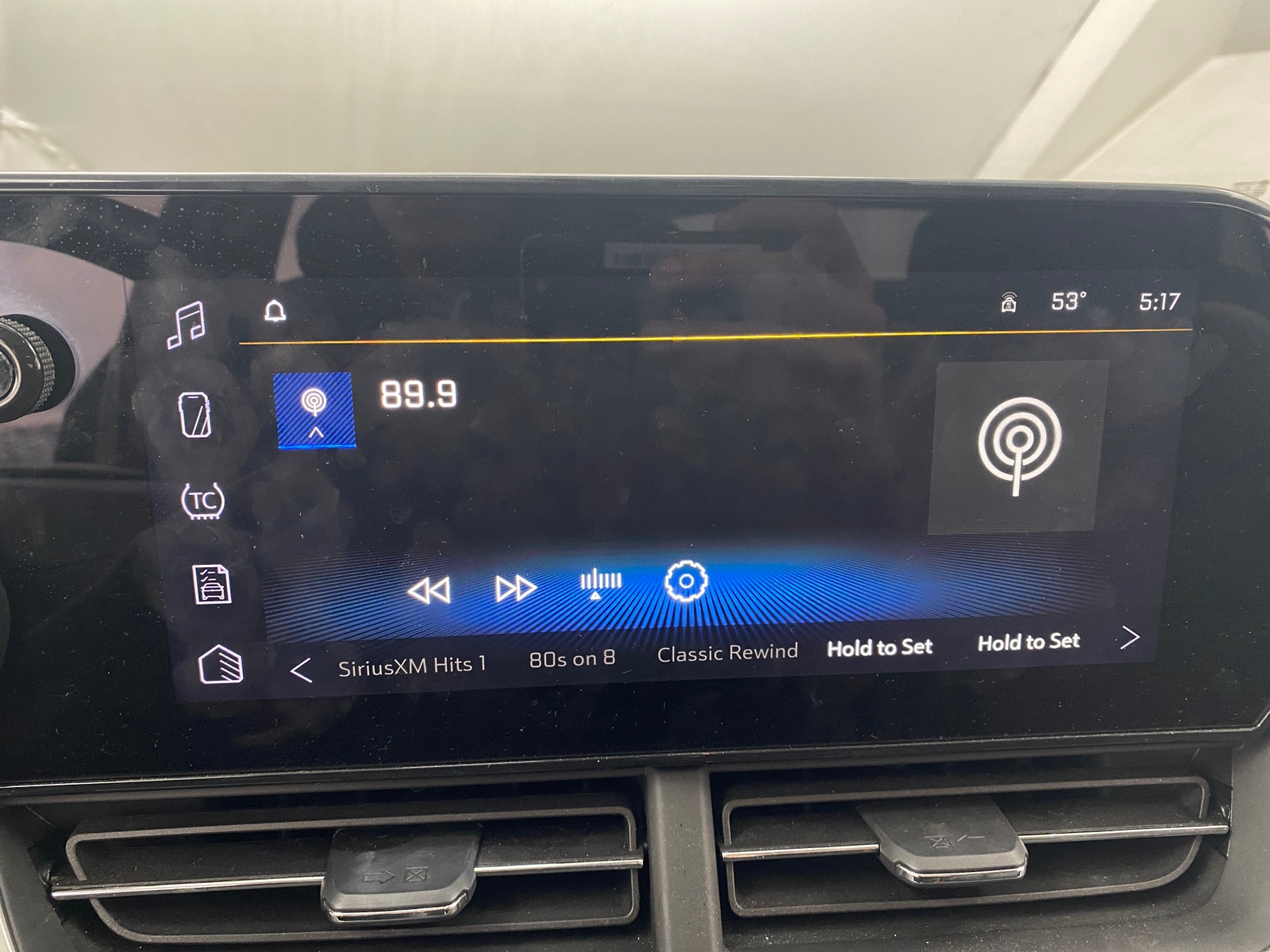 Thumbnail: 2024 Chevrolet Trax - 3