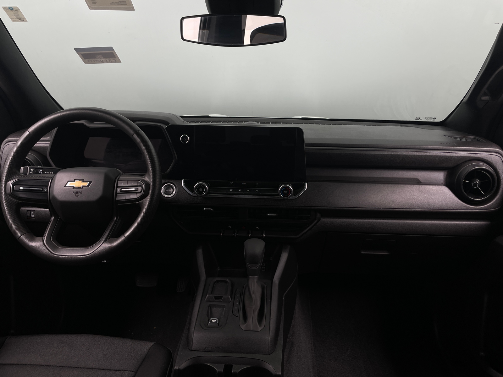 Thumbnail: 2024 Chevrolet Colorado - 3