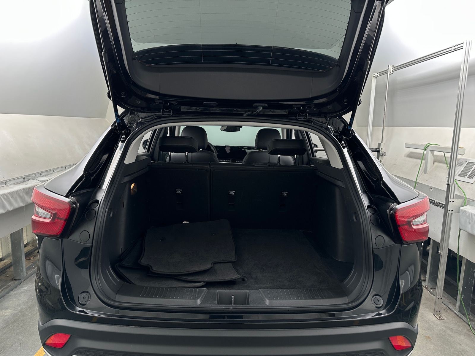 Thumbnail: 2025 Chevrolet Trax - 7