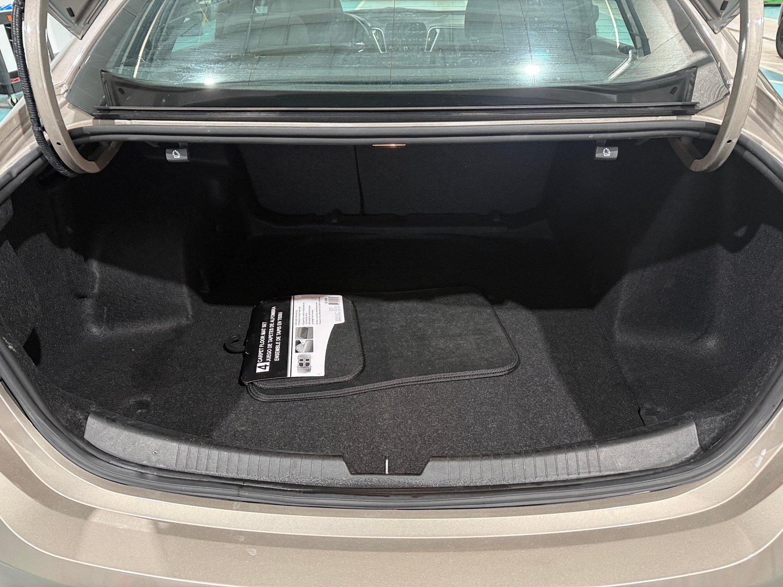 Thumbnail: 2024 Chevrolet Malibu - 7