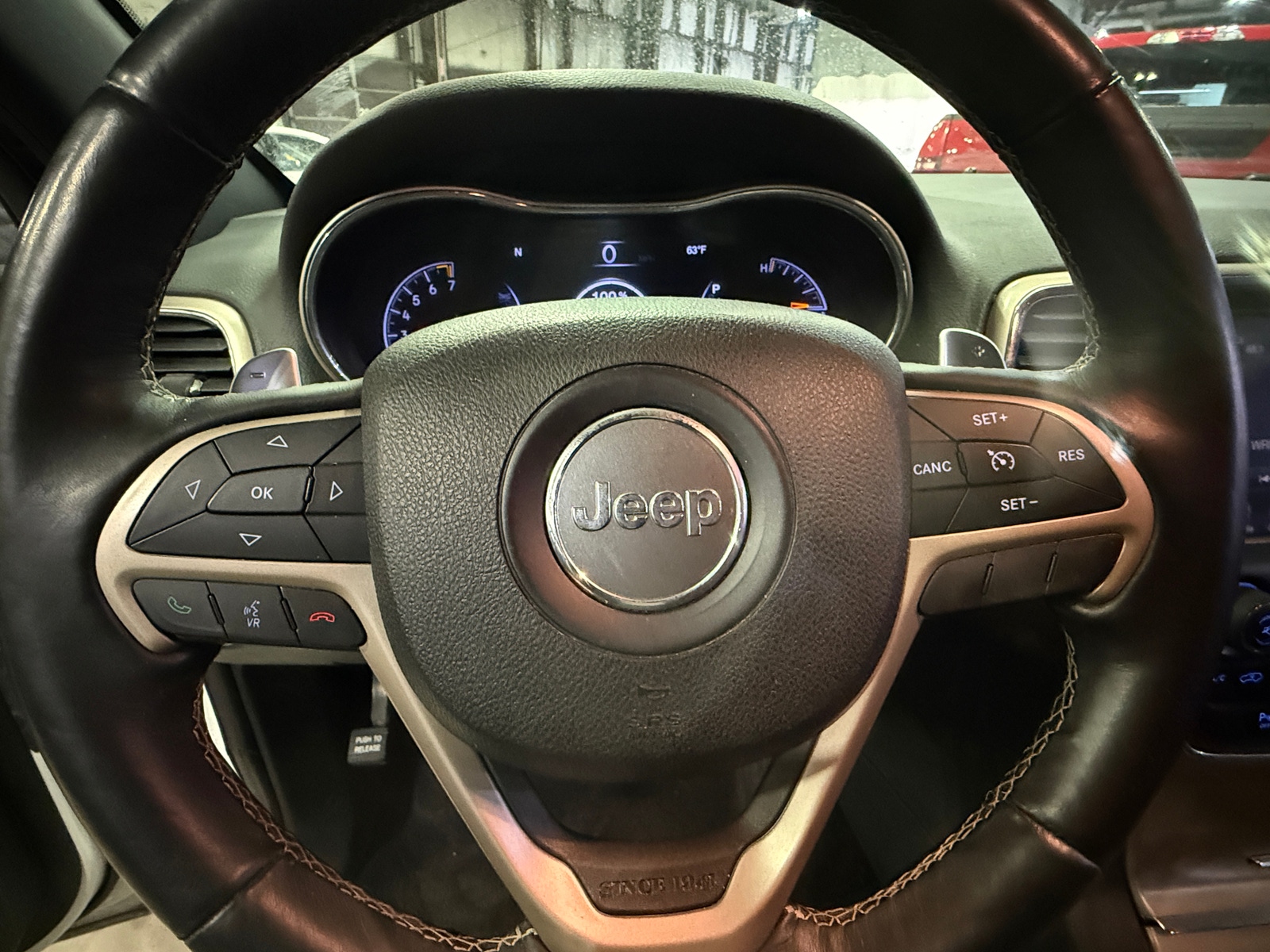 Thumbnail: 2016 Jeep Grand Cherokee - 4