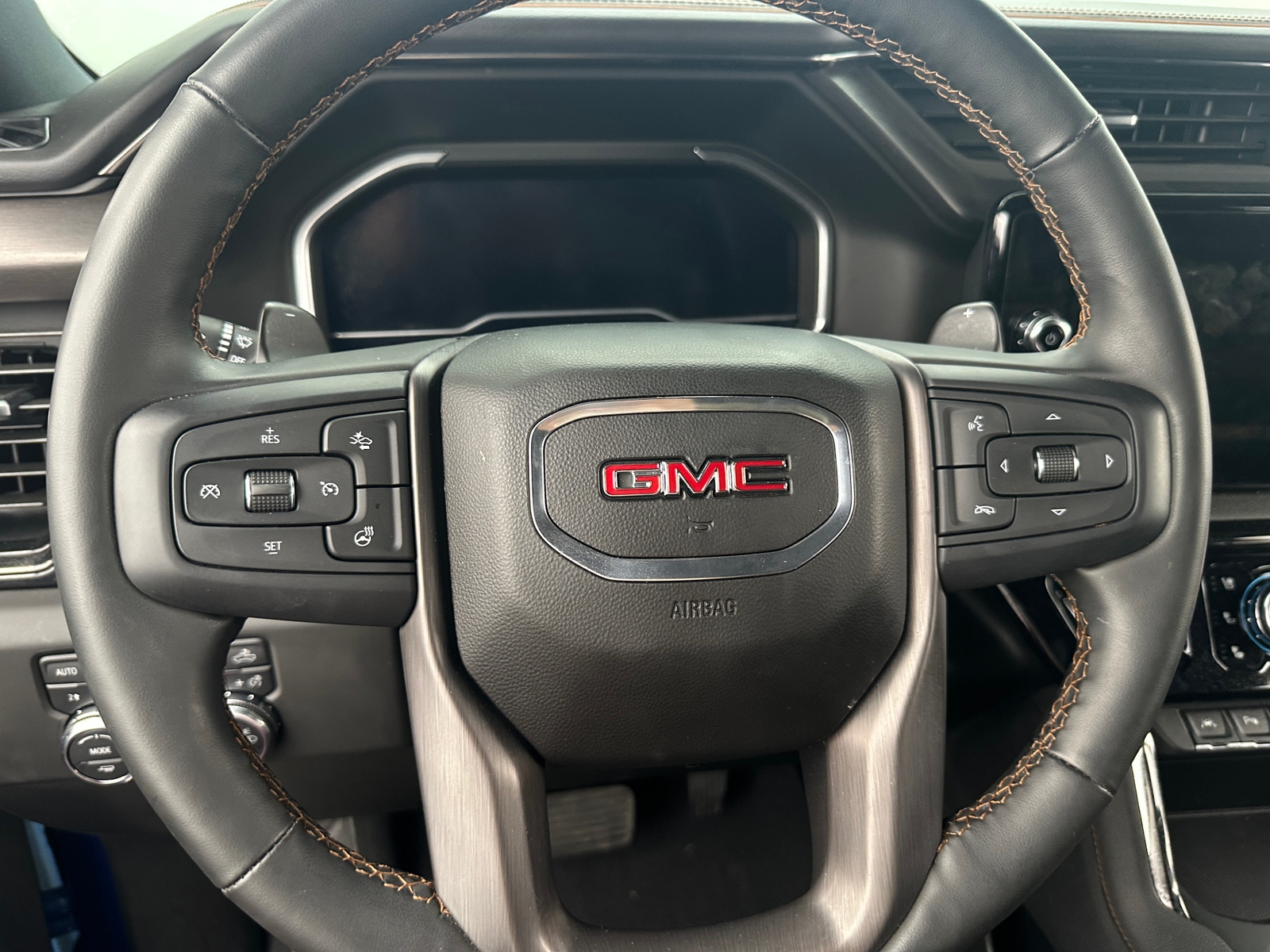 Thumbnail: 2023 GMC Sierra 1500 - 4