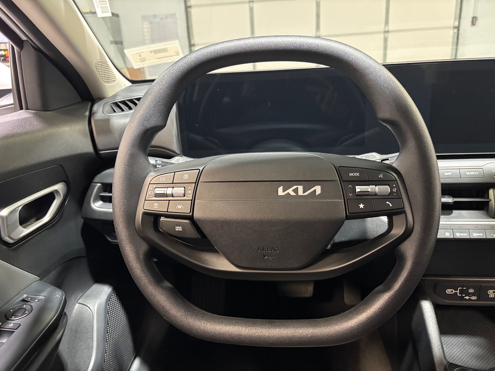 Thumbnail: 2025 Kia K4 - 5