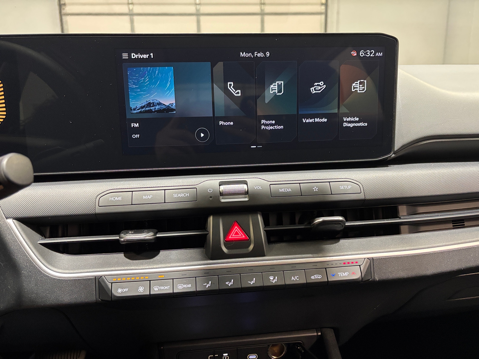 Thumbnail: 2025 Kia K4 - 4