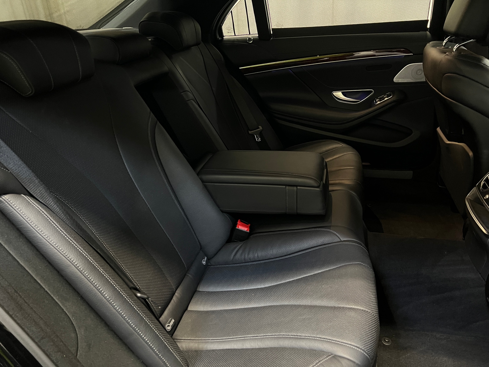 Thumbnail: 2015 Mercedes-Benz S-Class - 5