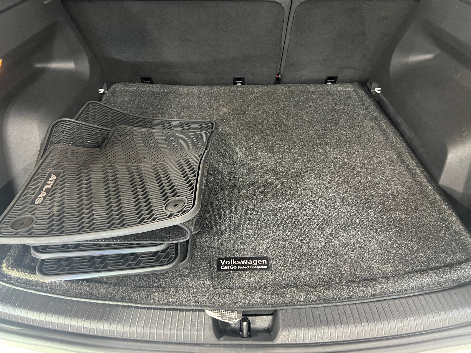 Thumbnail: 2021 Volkswagen Atlas - 6