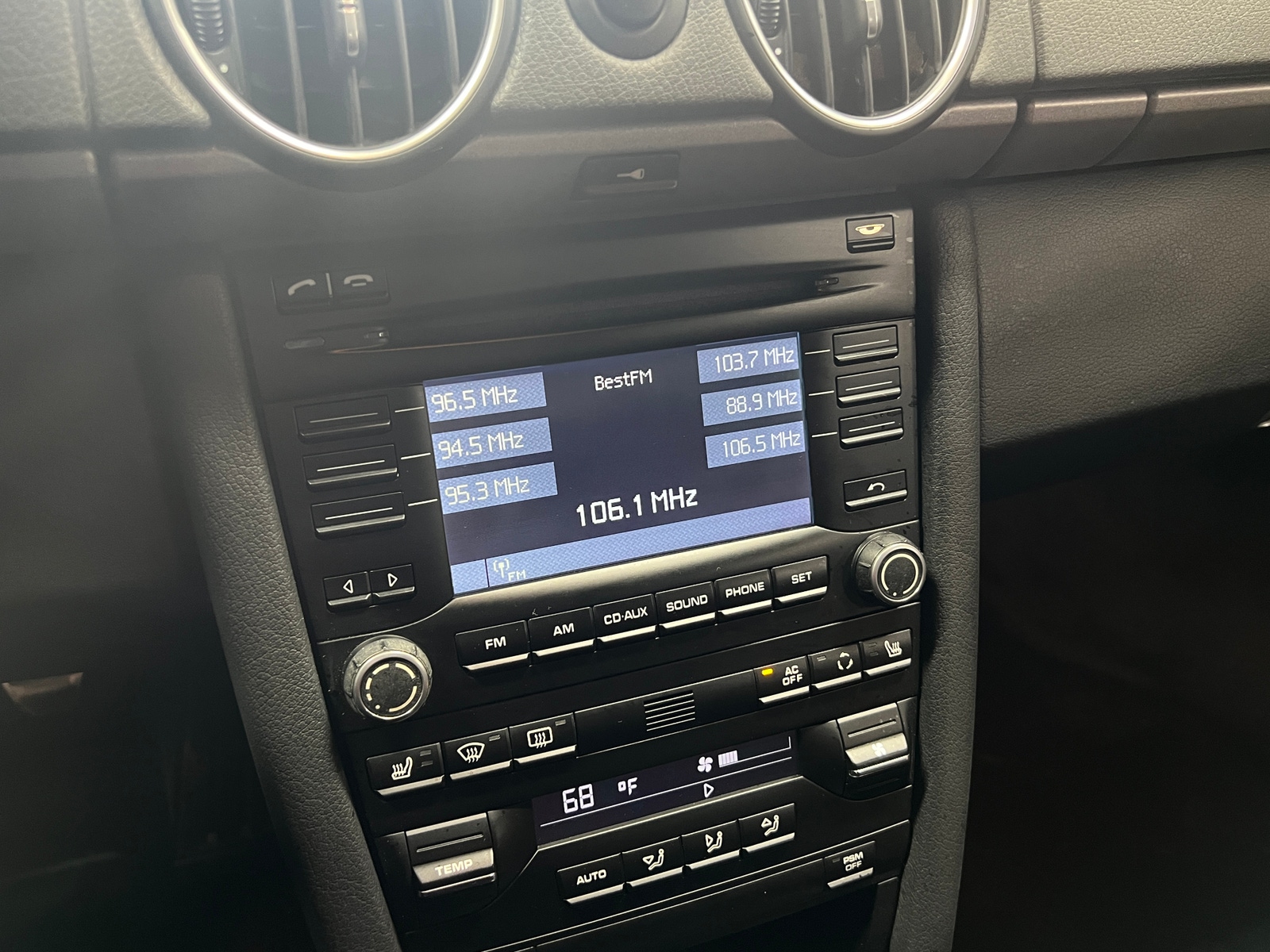 Thumbnail: 2010 Porsche Boxster - 3