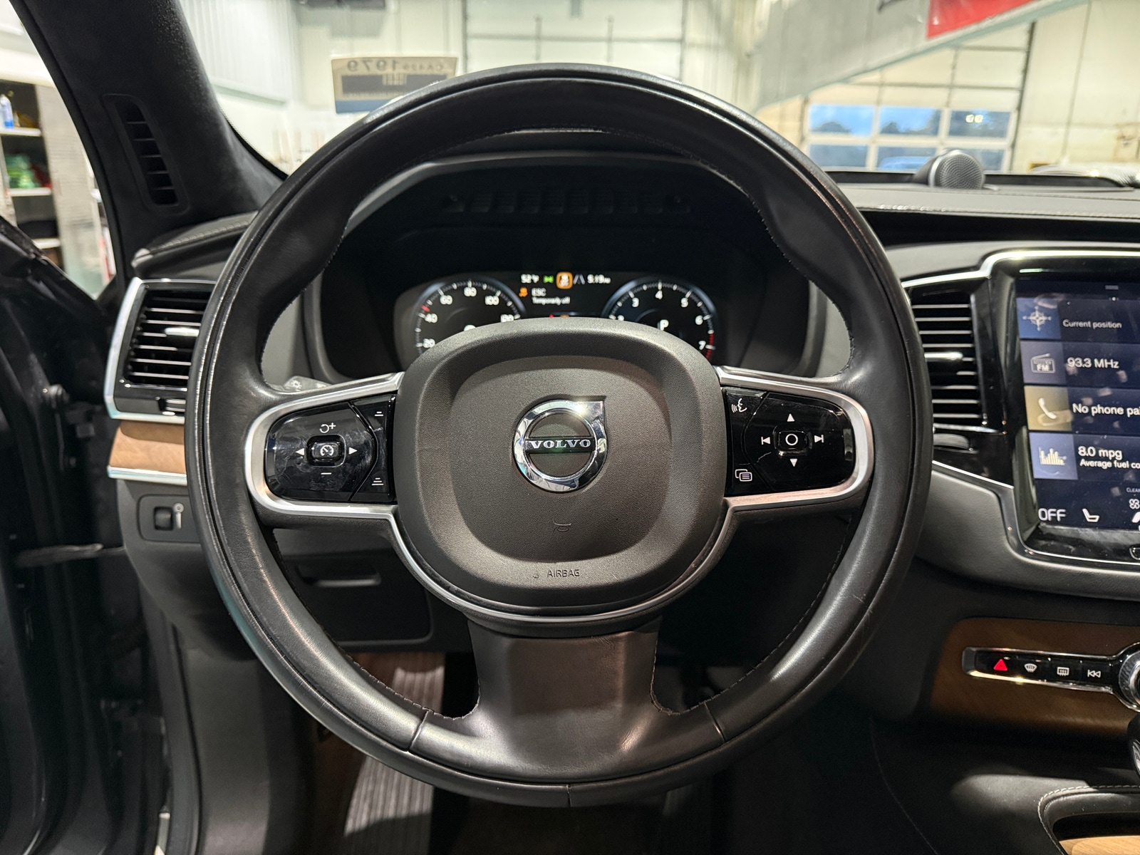 Thumbnail: 2017 Volvo XC90 - 4