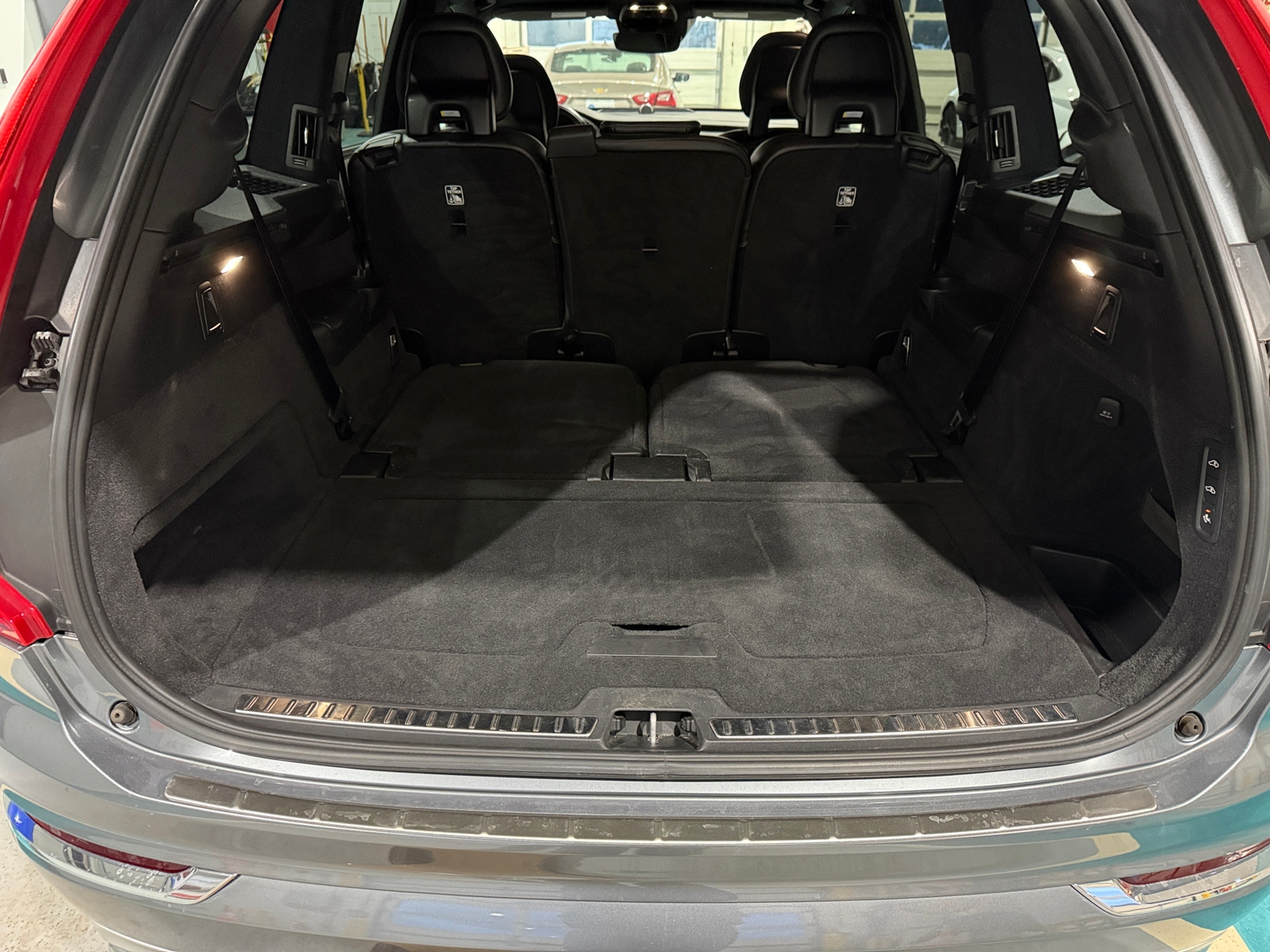 Thumbnail: 2017 Volvo XC90 - 6