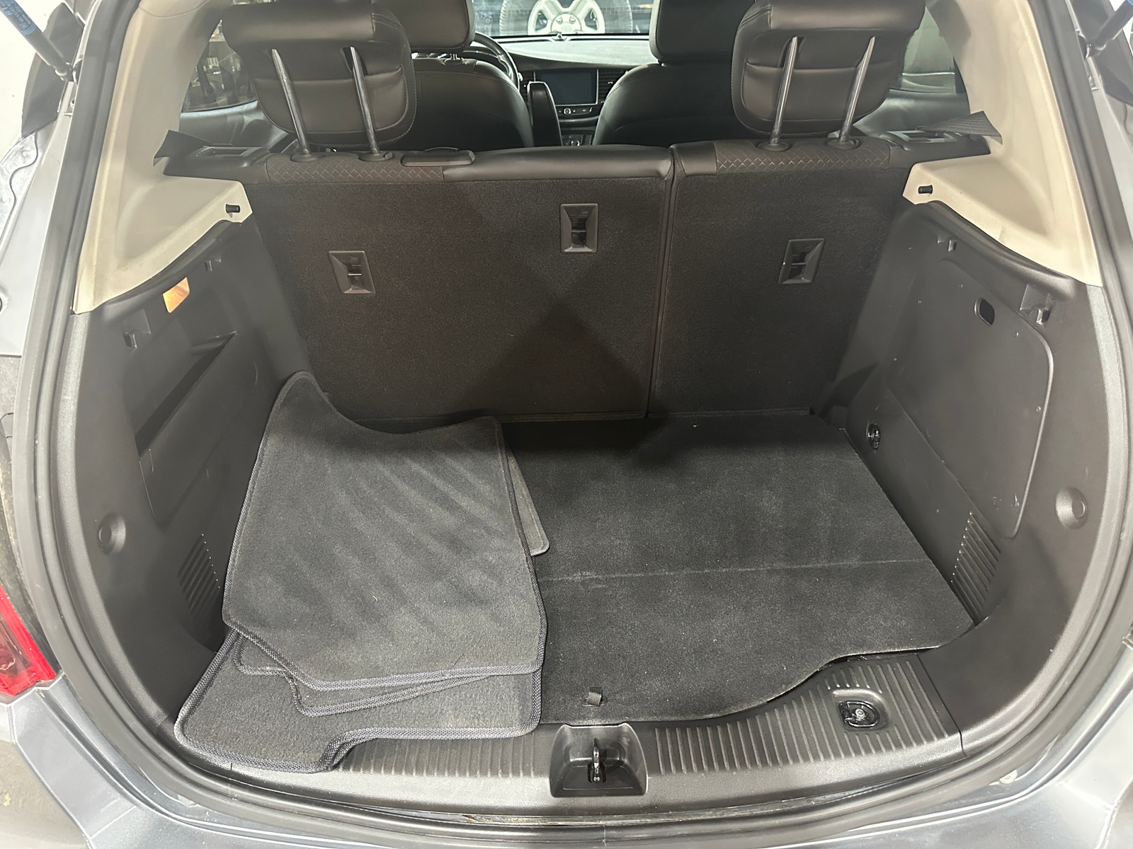 Thumbnail: 2020 Buick Encore - 6