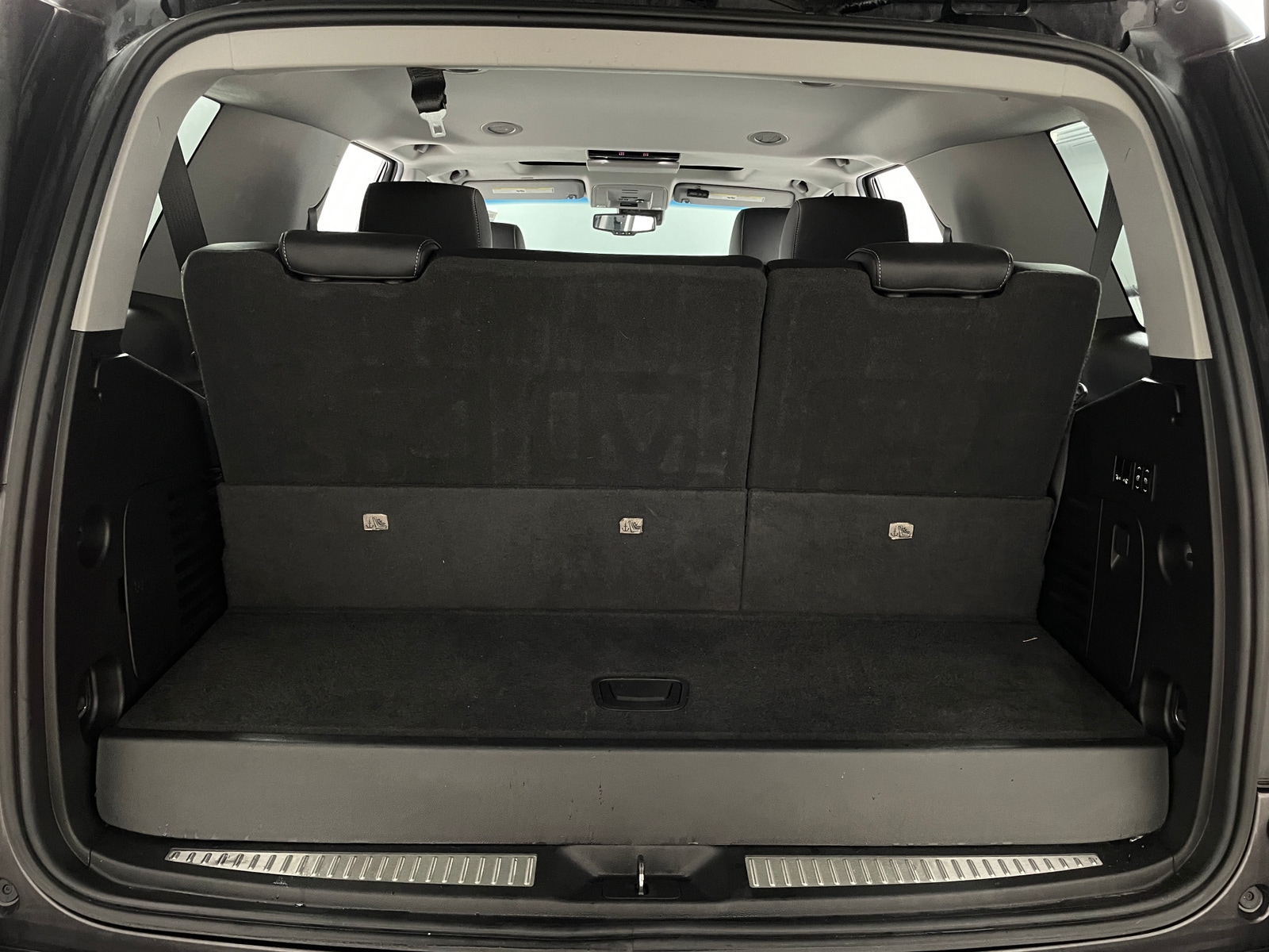 Thumbnail: 2018 Chevrolet Tahoe - 6