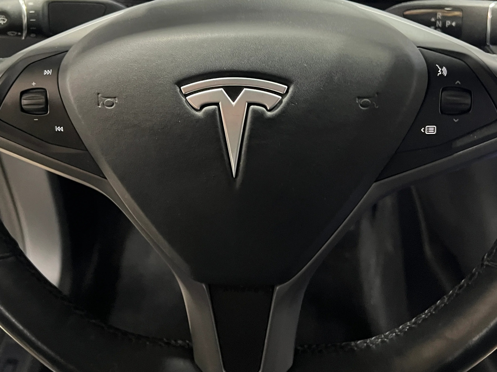 Thumbnail: 2020 Tesla Model X - 4