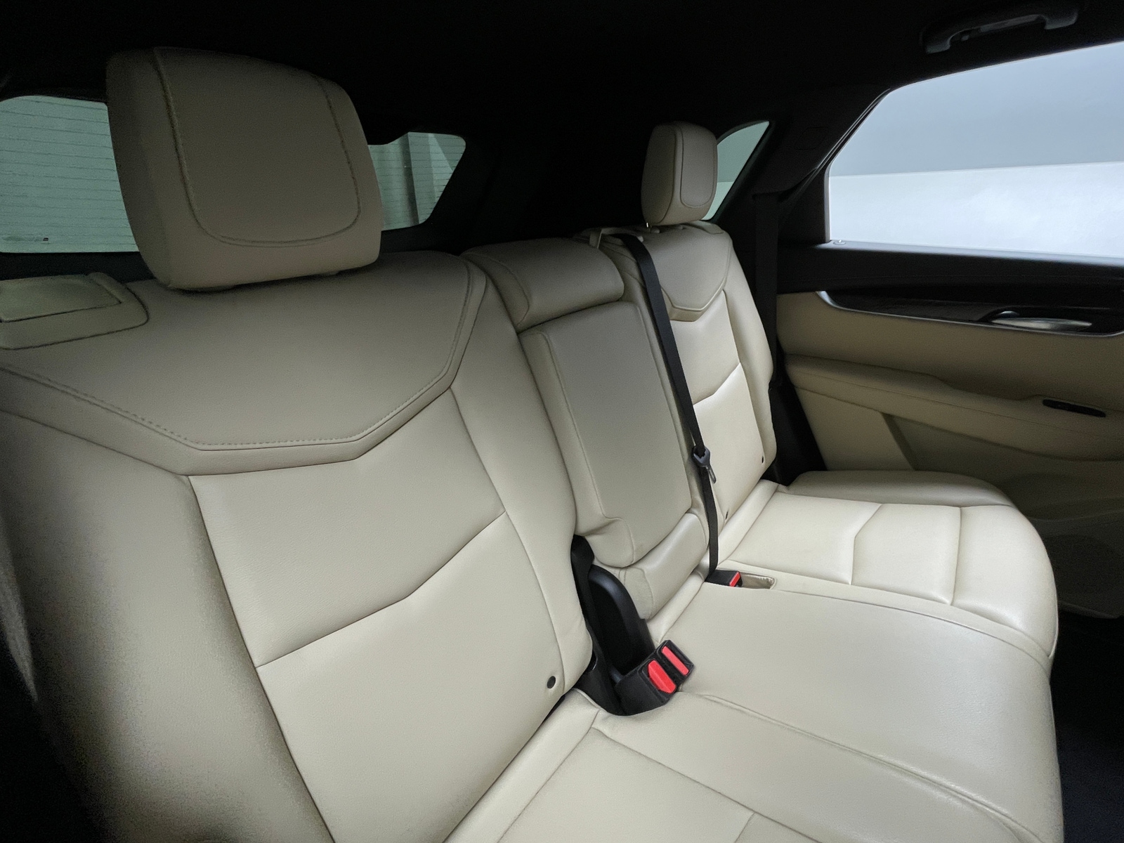 Thumbnail: 2017 Cadillac XT5 - 5