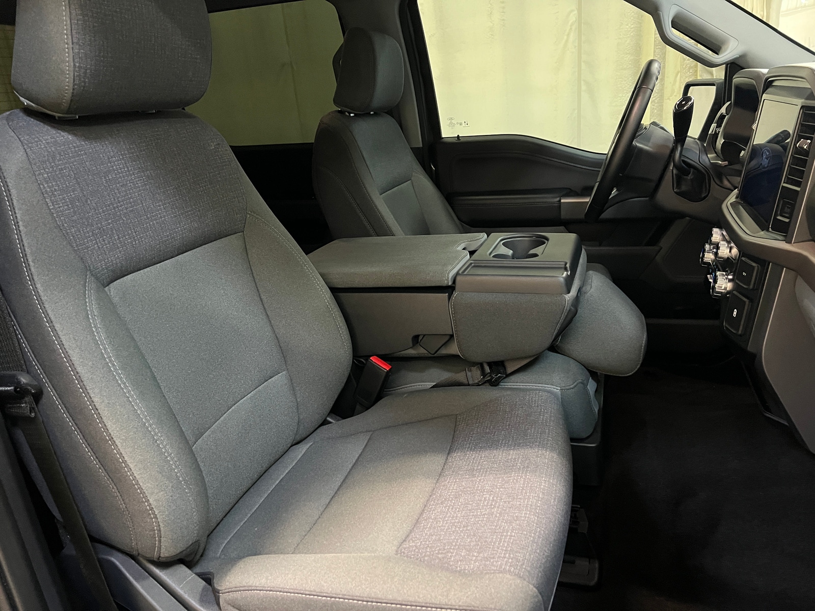 Thumbnail: 2025 Ford Econoline - 2