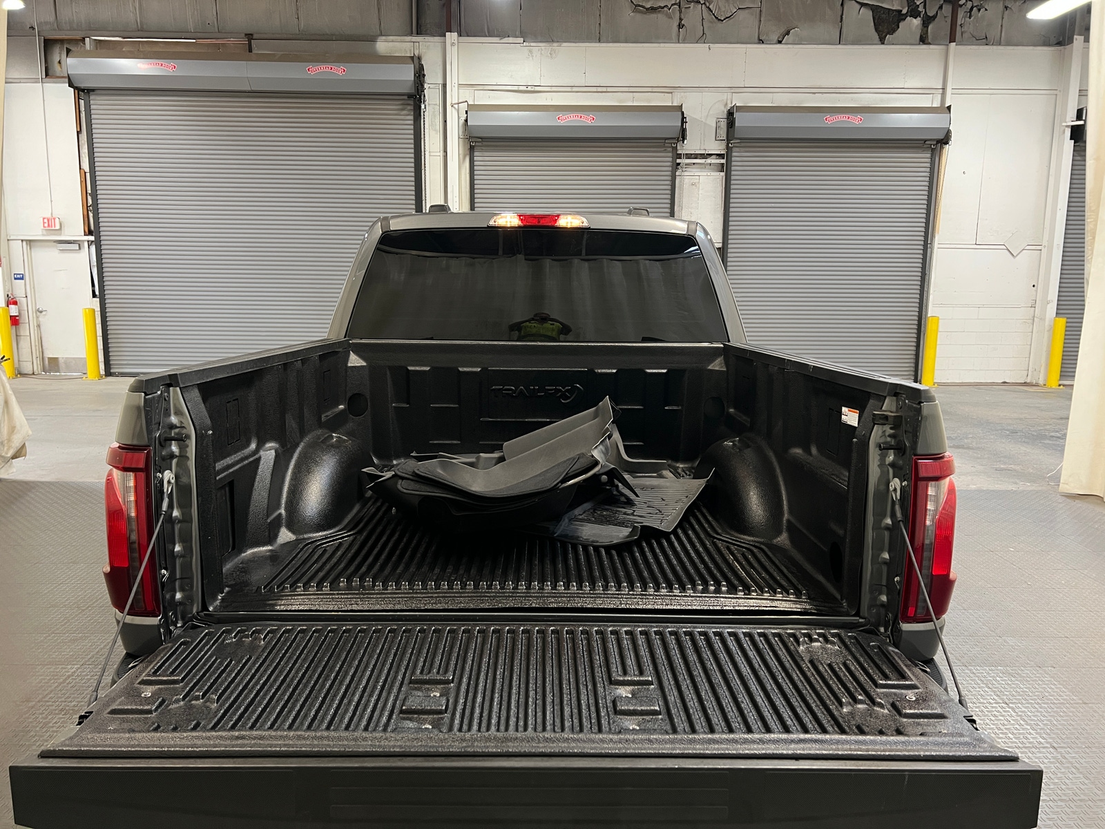 Thumbnail: 2025 Ford Econoline - 7