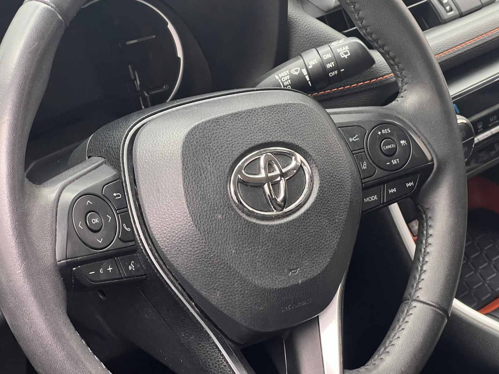 Thumbnail: 2023 Toyota RAV4 - 4