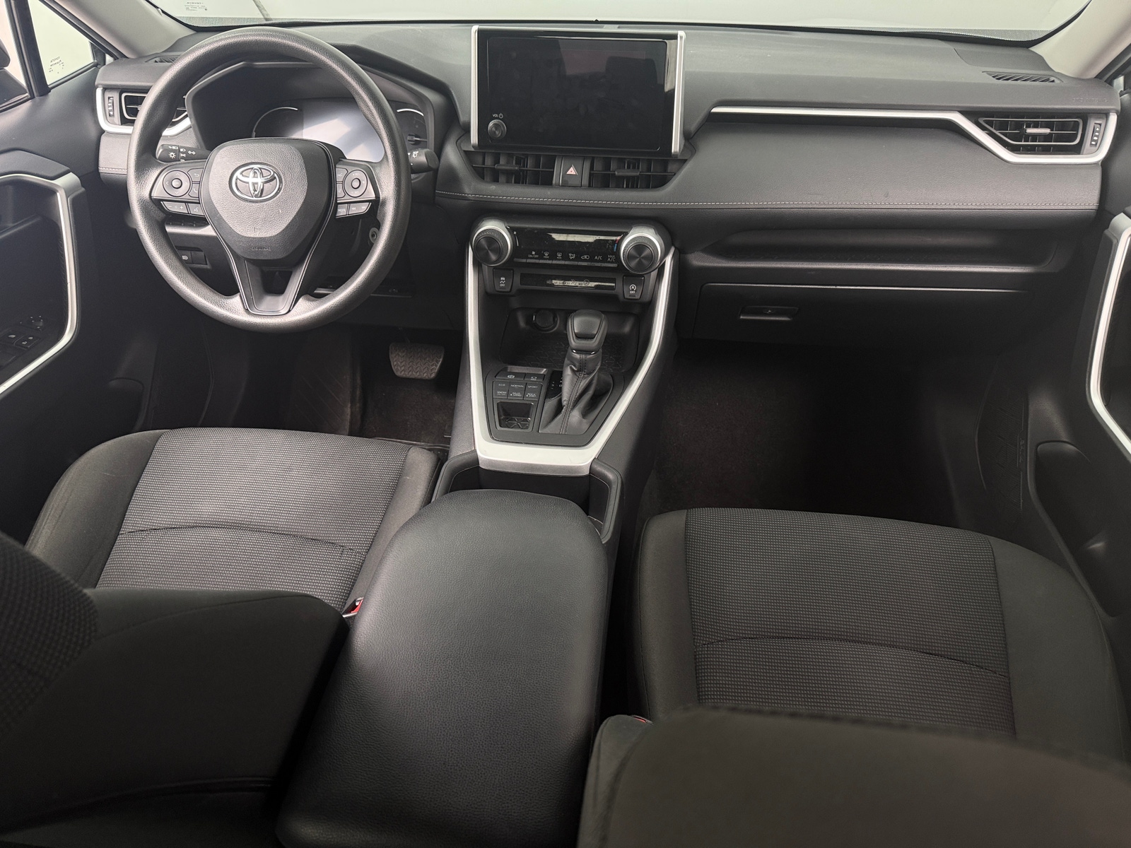 Thumbnail: 2024 Toyota RAV4 - 3