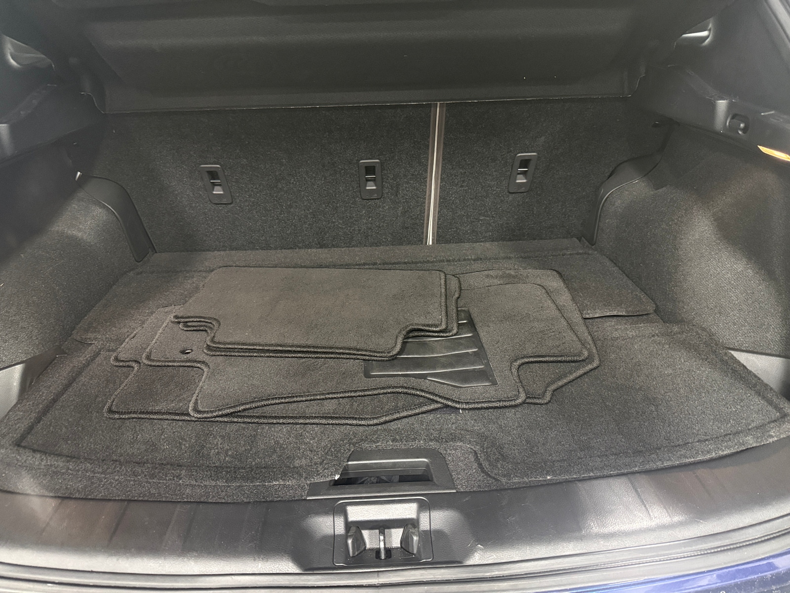 Thumbnail: 2022 Nissan Rogue Sport - 7