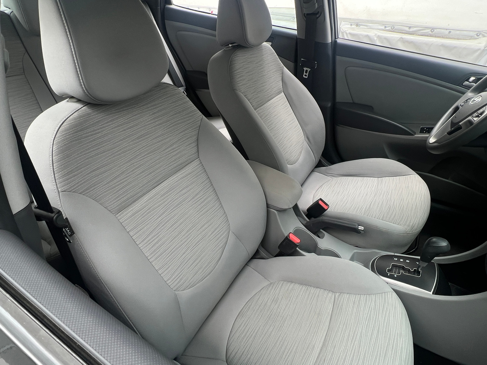 Thumbnail: 2017 Hyundai Accent - 2