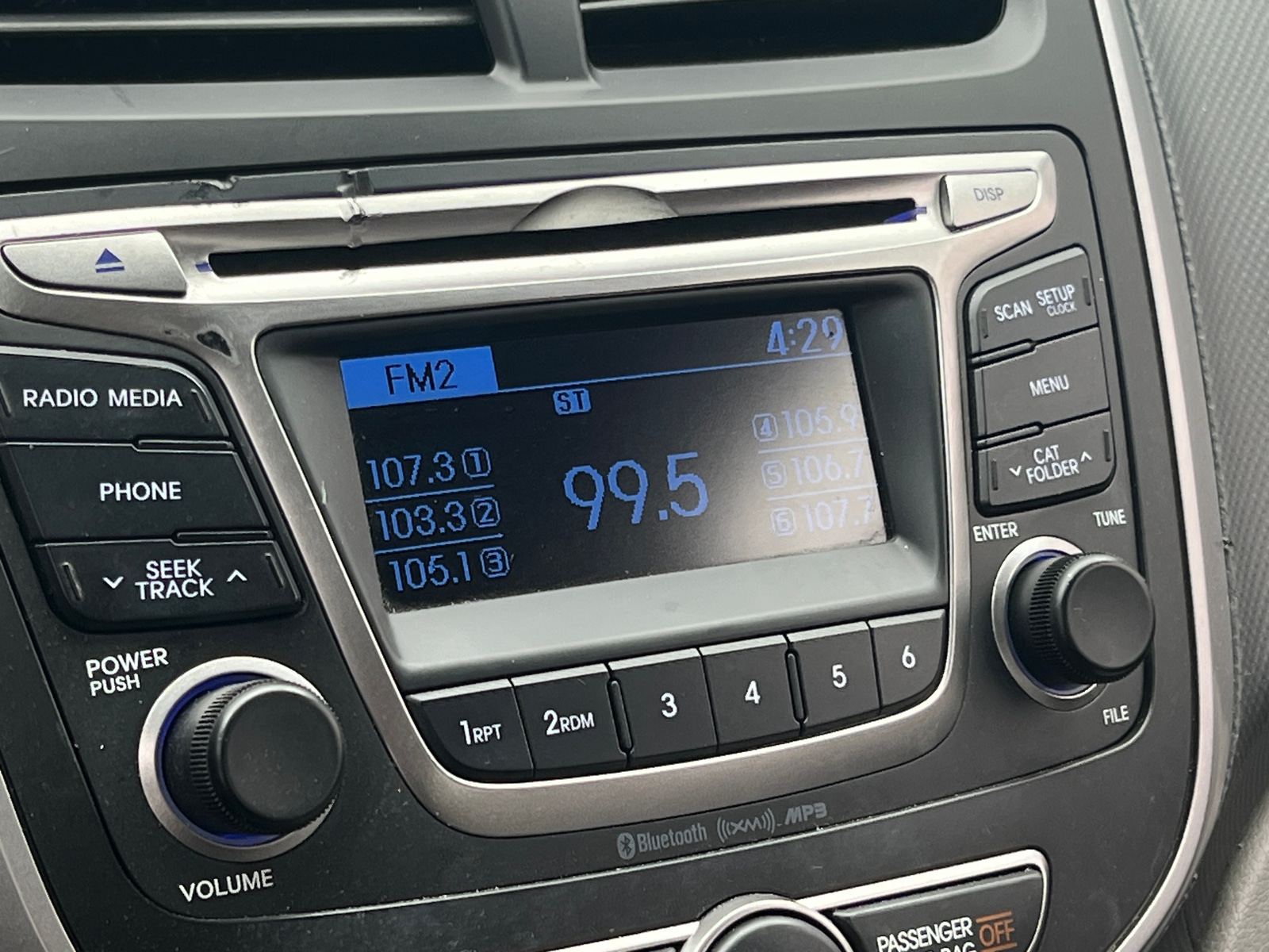 Thumbnail: 2017 Hyundai Accent - 4