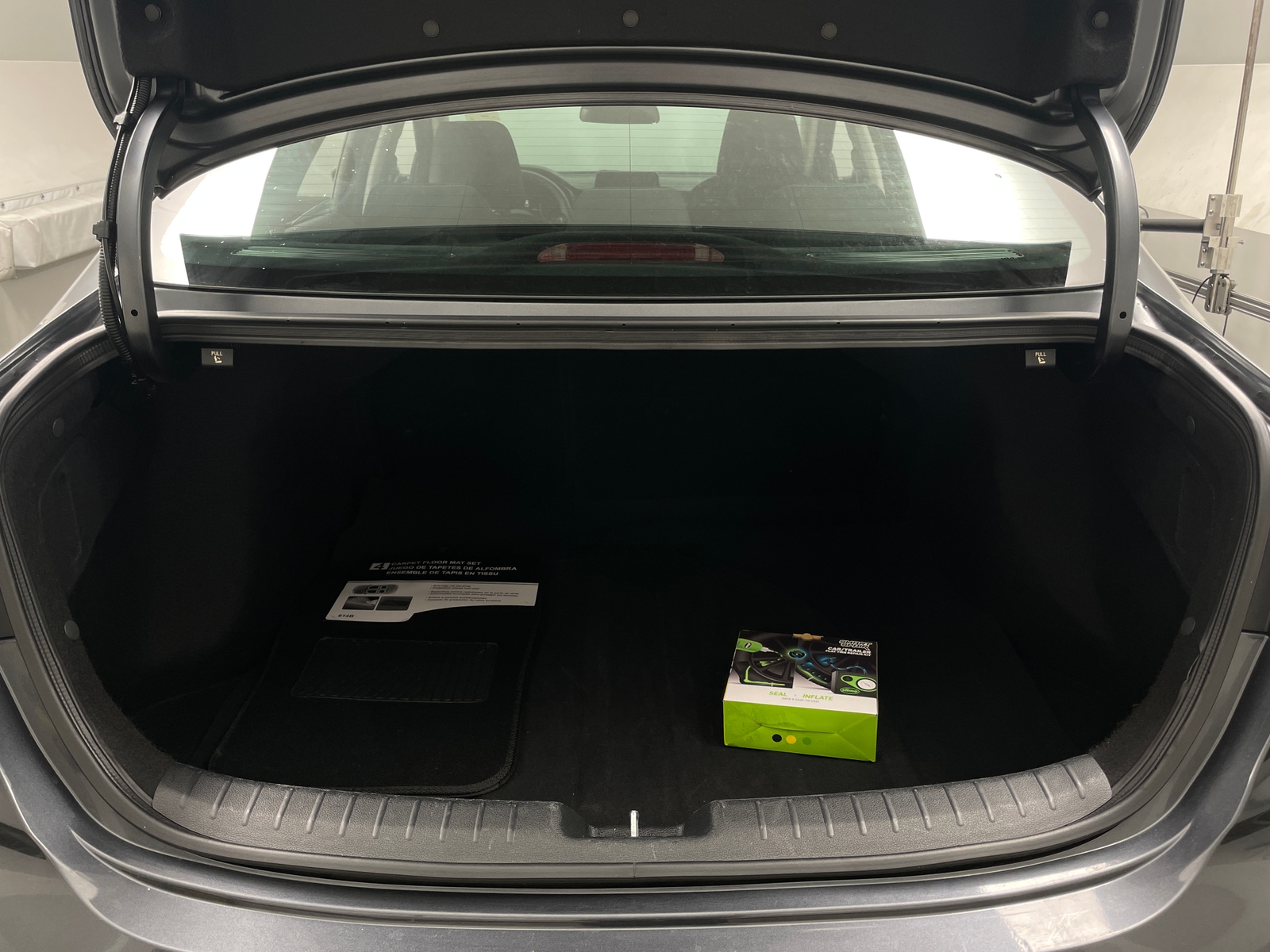 Thumbnail: 2024 Kia Forte - 7