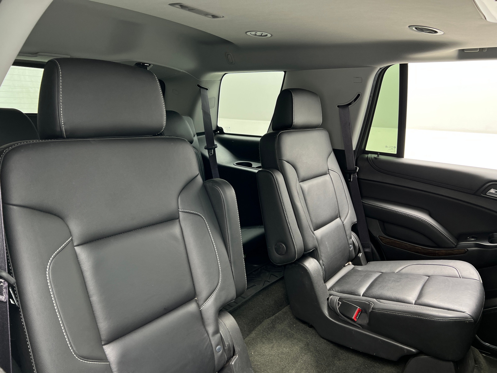 Thumbnail: 2017 Chevrolet Tahoe - 5