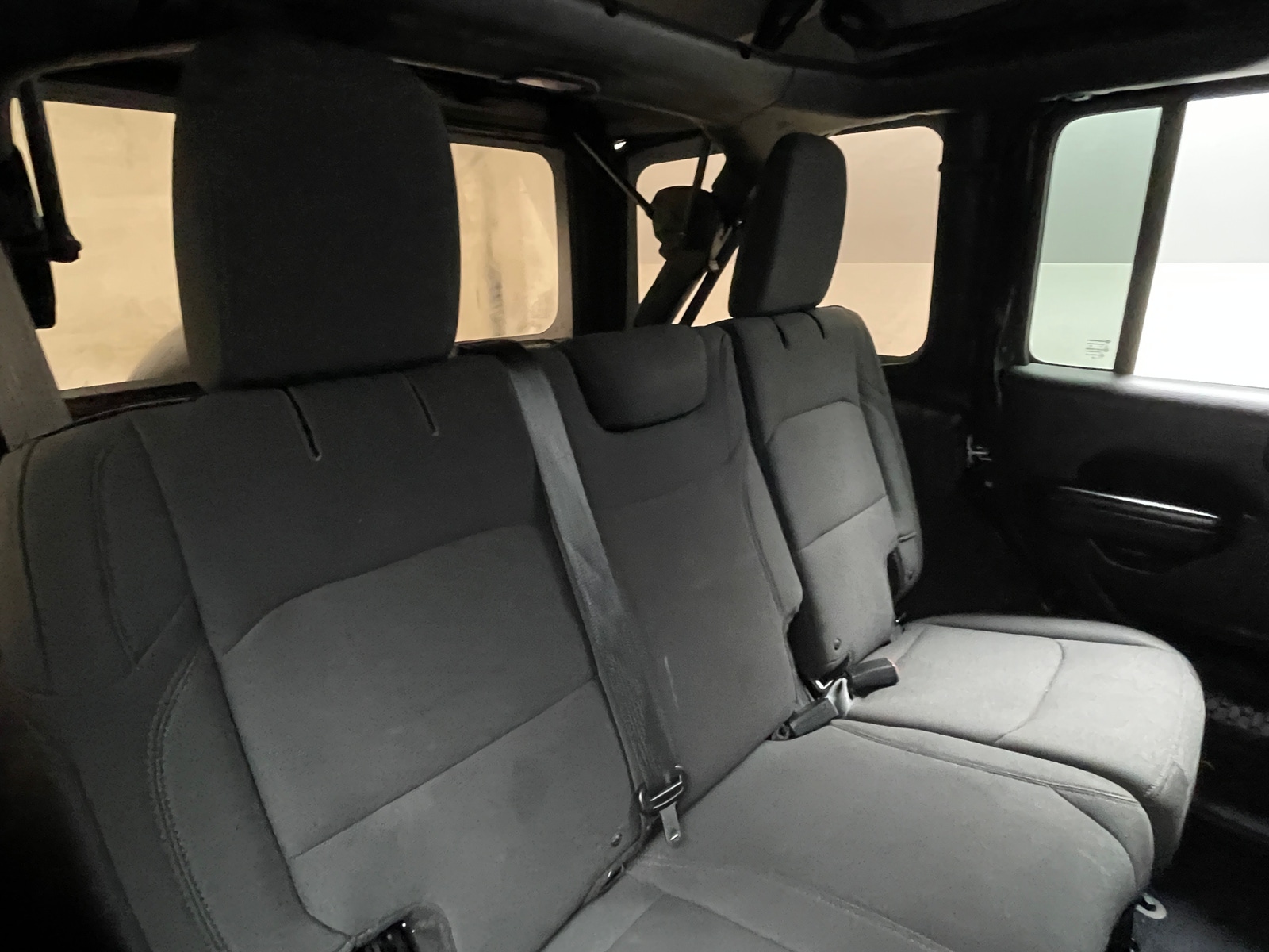 Thumbnail: 2018 Jeep Wrangler - 6