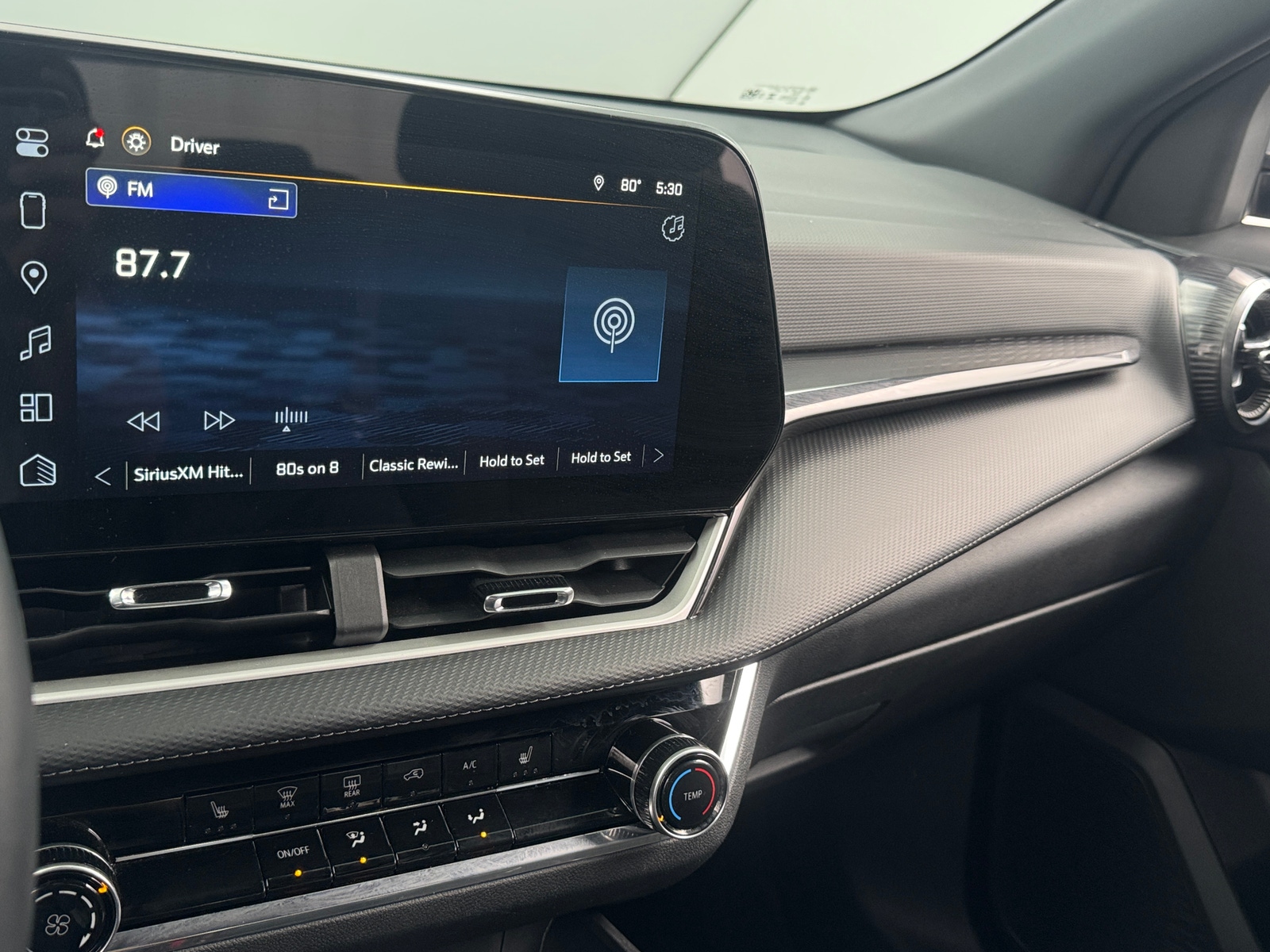 Thumbnail: 2025 Chevrolet Equinox - 4