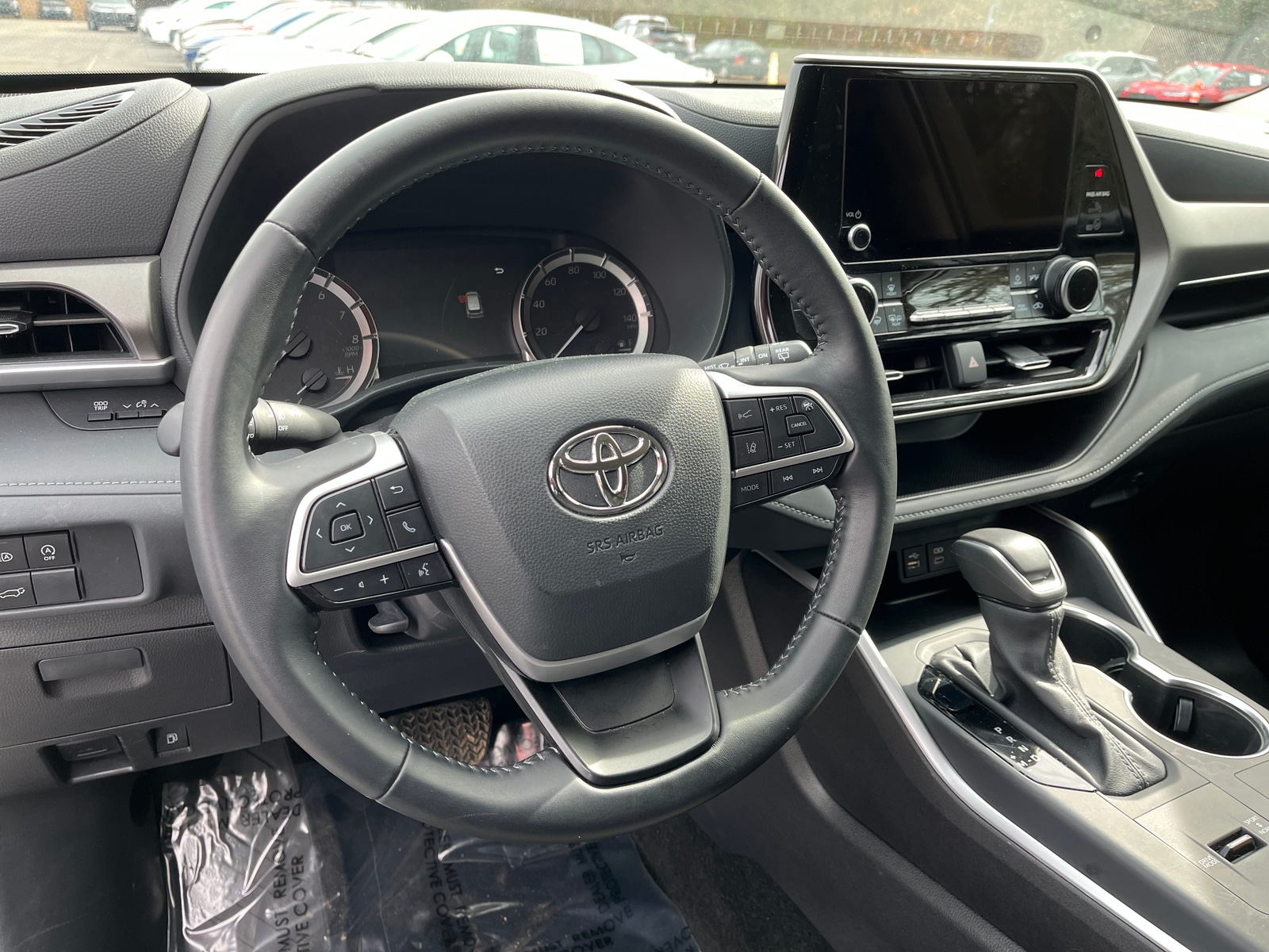 Thumbnail: 2025 Toyota Highlander - 5