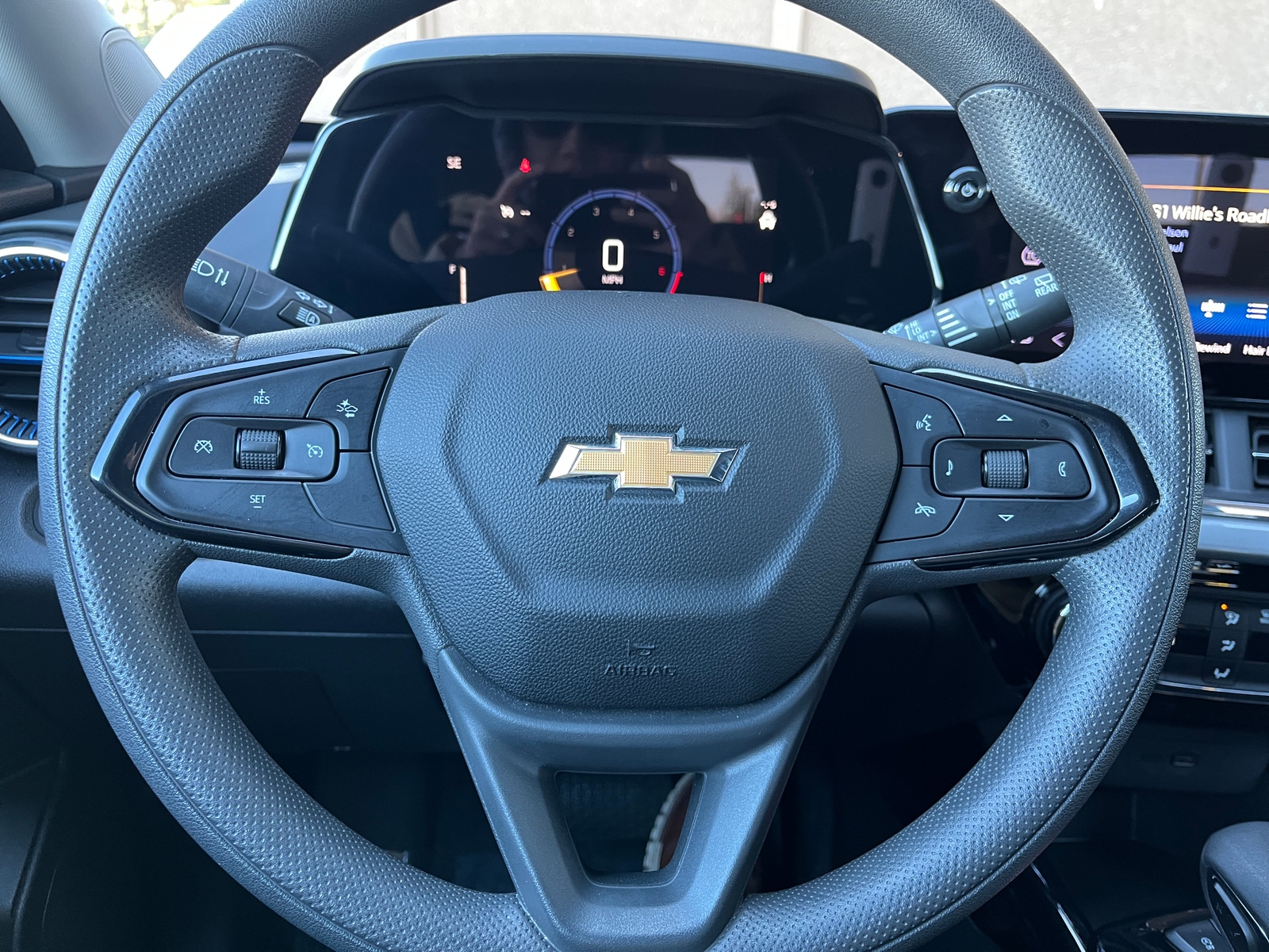 Thumbnail: 2025 Chevrolet Trax - 5